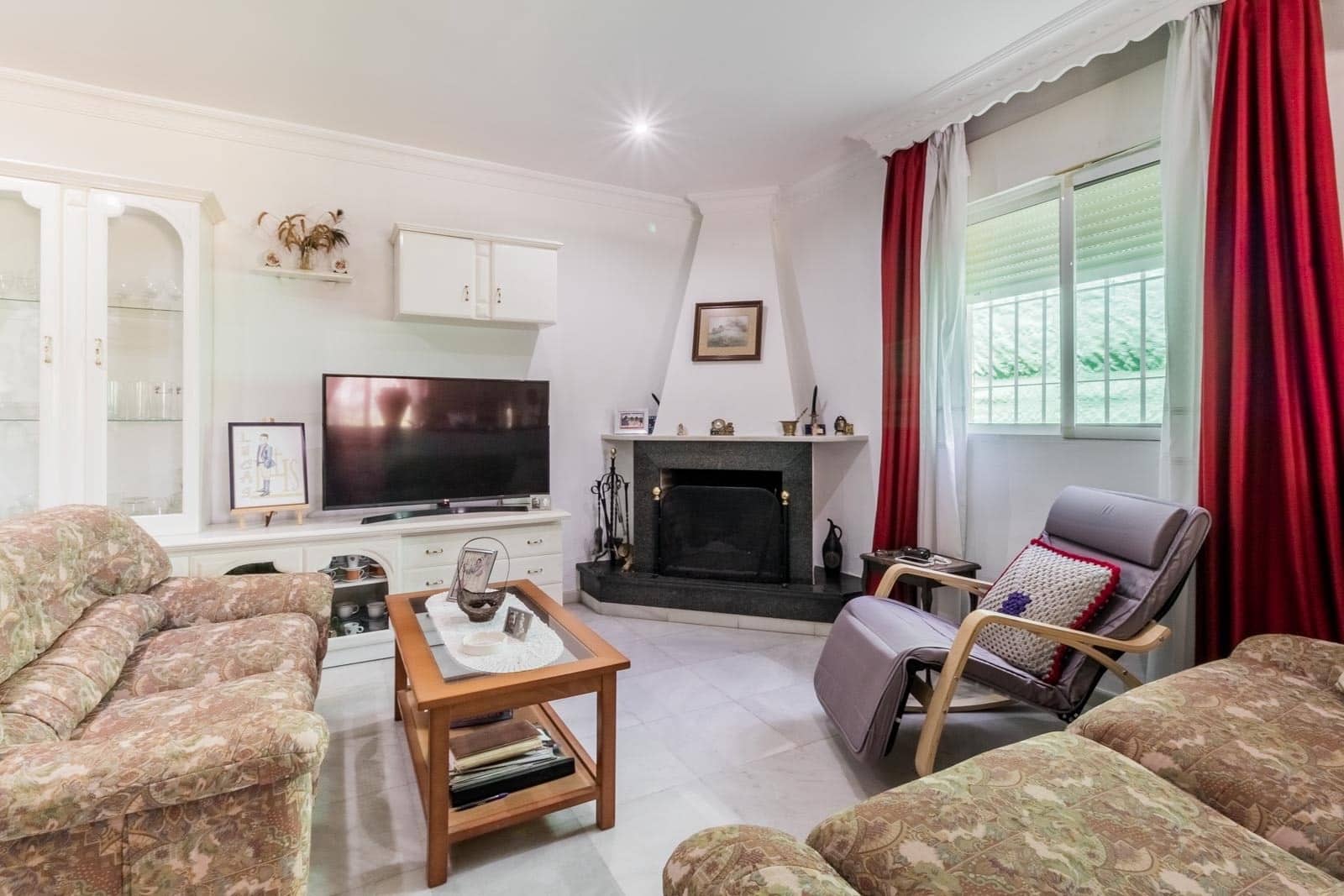 3 soveværelse Finca/Landehus til salg i Manilva med swimmingpool garage - € 395.000 (Ref: 9242850)