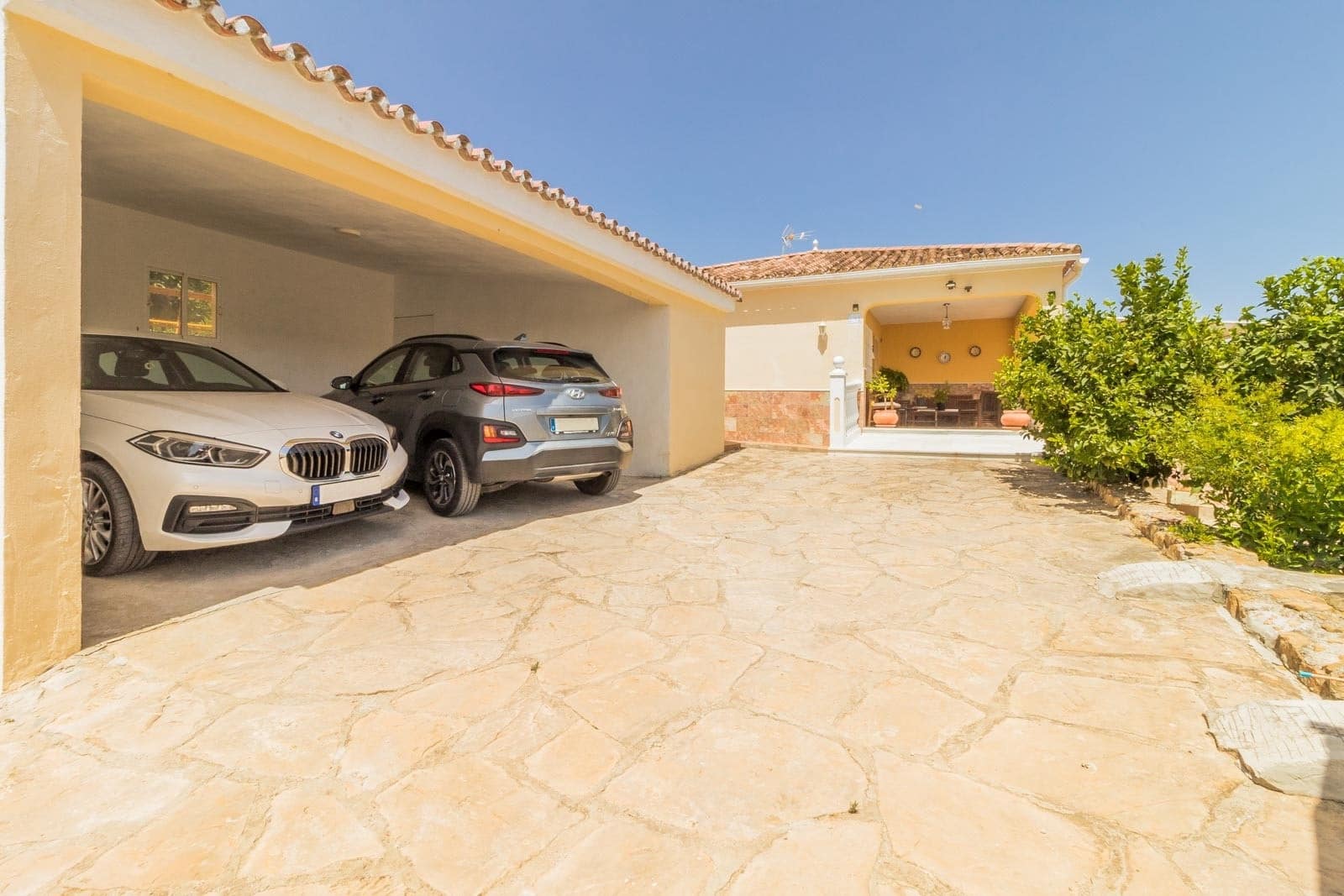 3 soveværelse Finca/Landehus til salg i Manilva med swimmingpool garage - € 395.000 (Ref: 9242850)