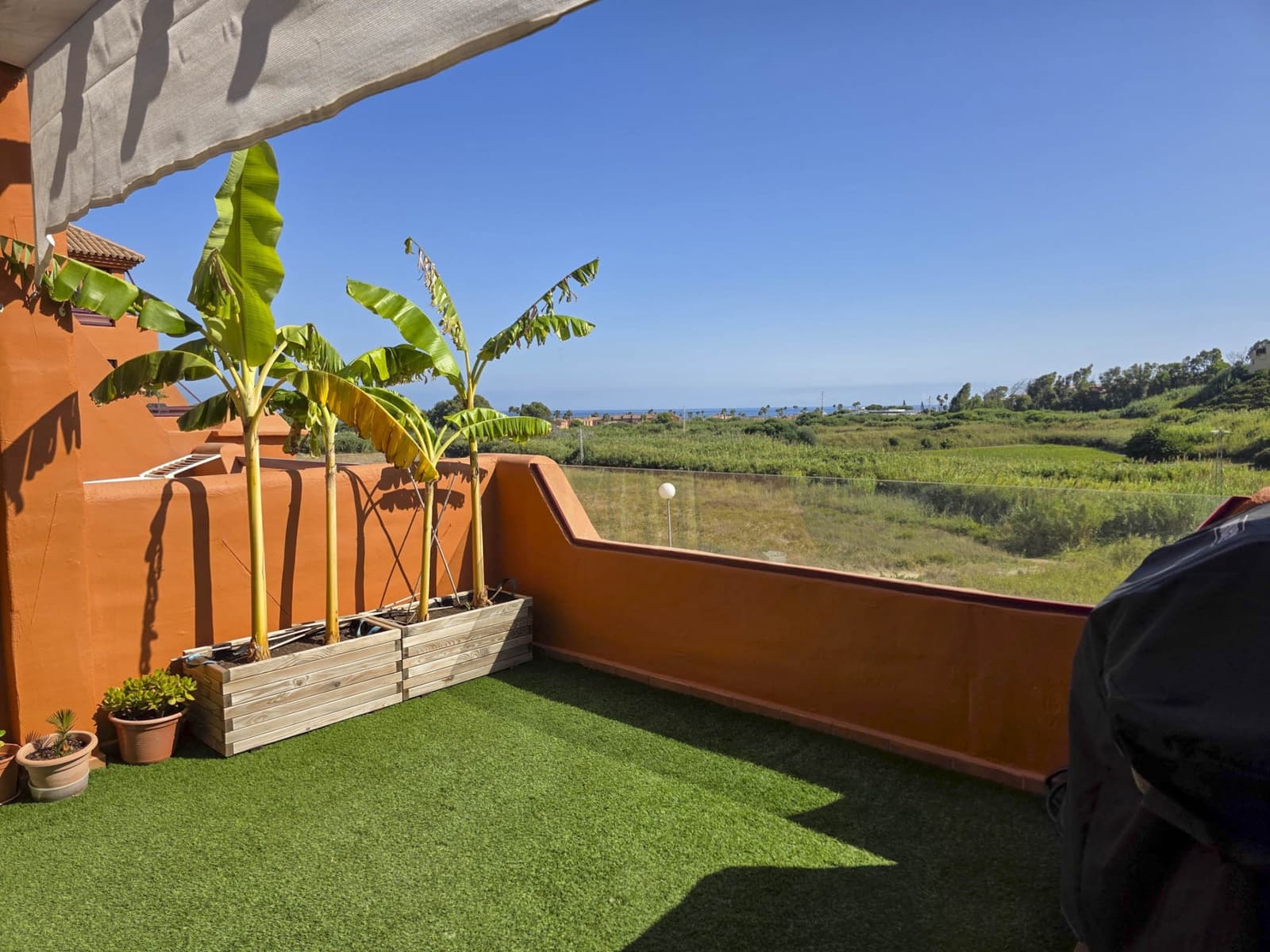 3 soveværelse Lejlighed til salg i La Duquesa / Puerto de la Duquesa med swimmingpool garage - € 480.000 (Ref: 9248159)