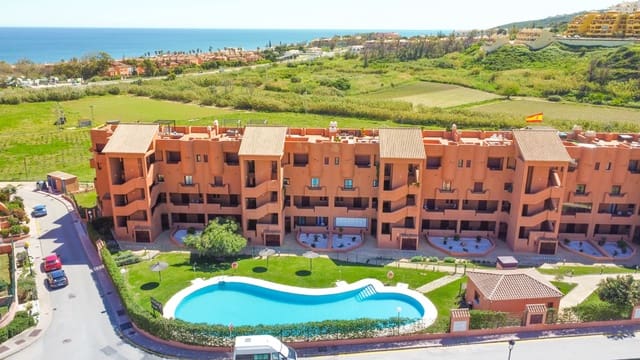 3 Zimmer Apartment zu verkaufen in La Duquesa / Puerto de la Duquesa, Manilva mit Pool Garage - 480.000 € (Ref: 9248159)