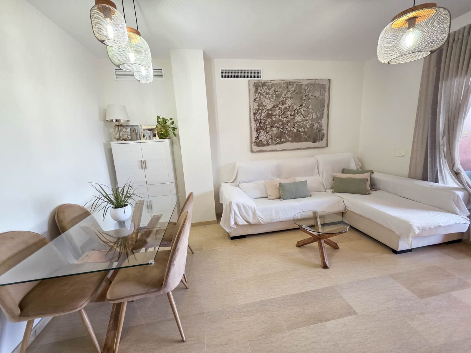3 sypialnia Apartament na sprzedaż w La Duquesa / Puerto de la Duquesa z basenem garażem - 480 000 € (Ref: 9248159)