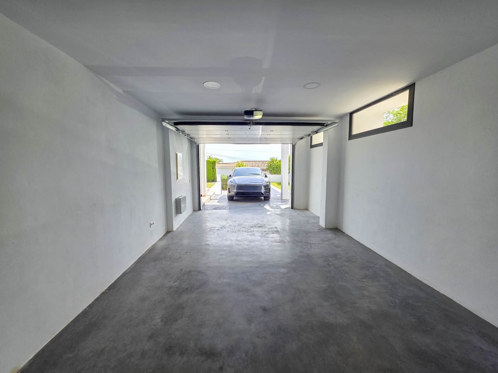 4 sypialnia Willa na sprzedaż w Buenas Noches z basenem garażem - 1 099 999 € (Ref: 9248163)