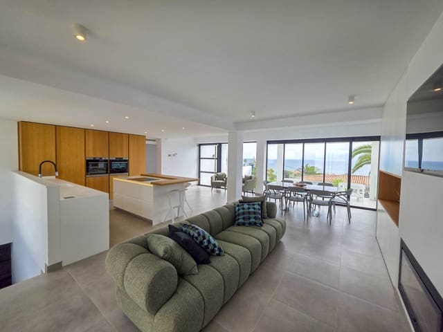 4 slaapkamer Villa te koop in Buenas Noches, Estepona met zwembad garage - € 1.099.999 (Ref: 9248163)