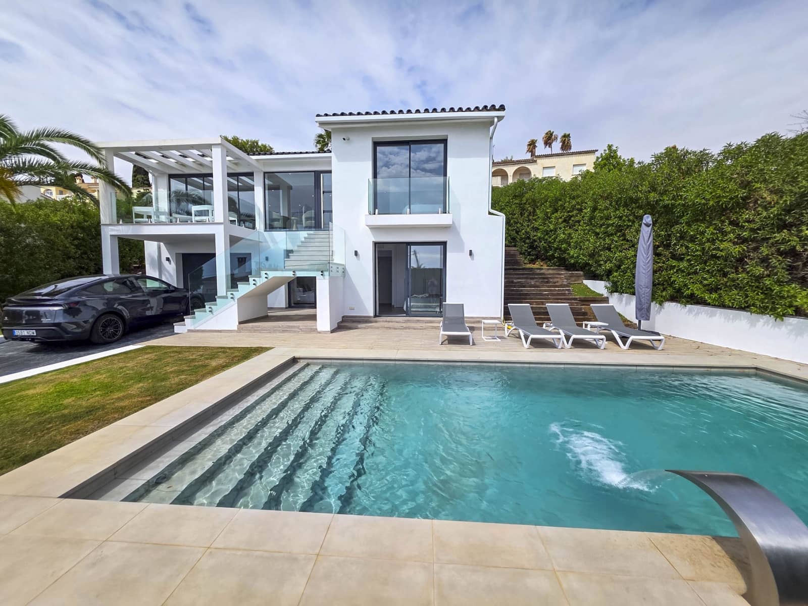 4 sypialnia Willa na sprzedaż w Buenas Noches z basenem garażem - 1 099 999 € (Ref: 9248163)