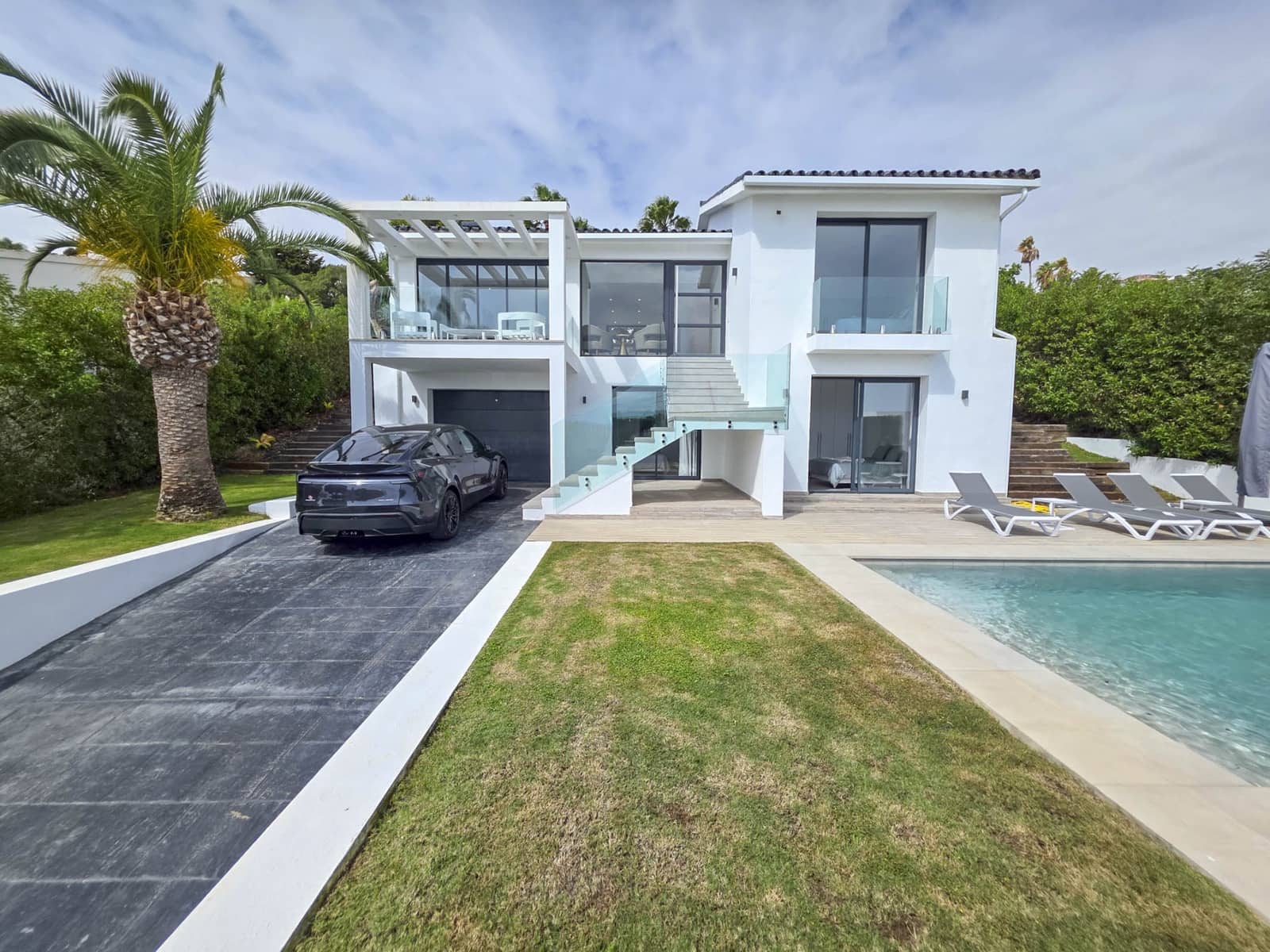 4 sypialnia Willa na sprzedaż w Buenas Noches z basenem garażem - 1 099 999 € (Ref: 9248163)