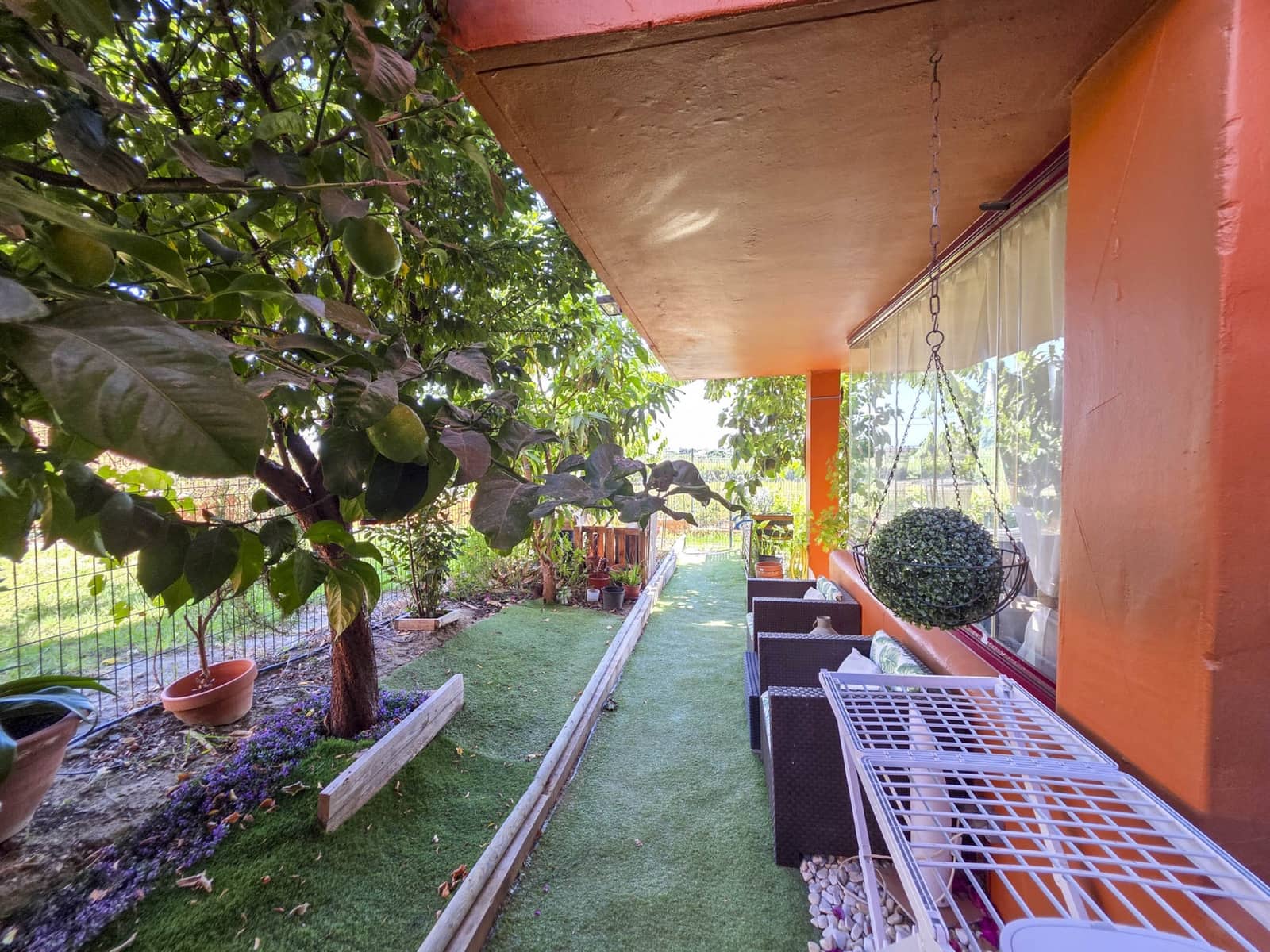 3 slaapkamer Appartement te koop in La Duquesa / Puerto de la Duquesa met zwembad garage - € 499.000 (Ref: 9262449)