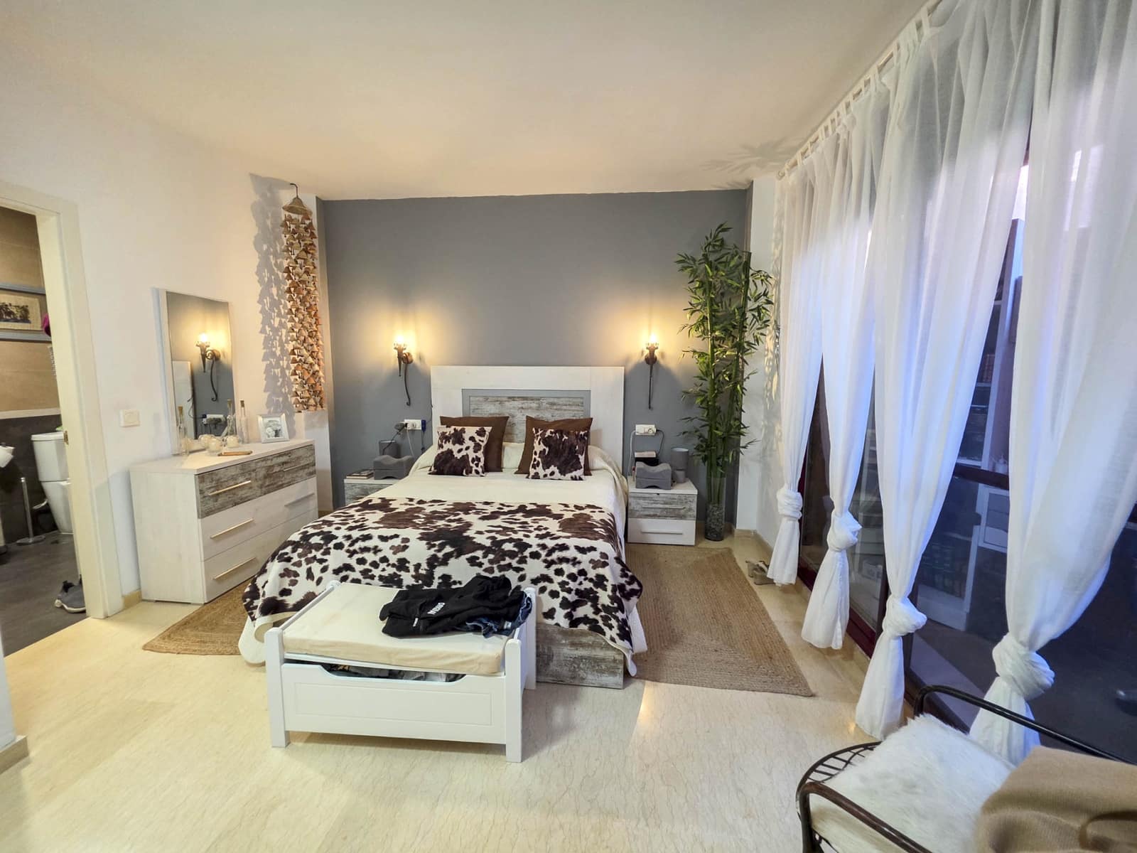 3 Zimmer Apartment zu verkaufen in La Duquesa / Puerto de la Duquesa mit Pool Garage - 499.000 € (Ref: 9262449)