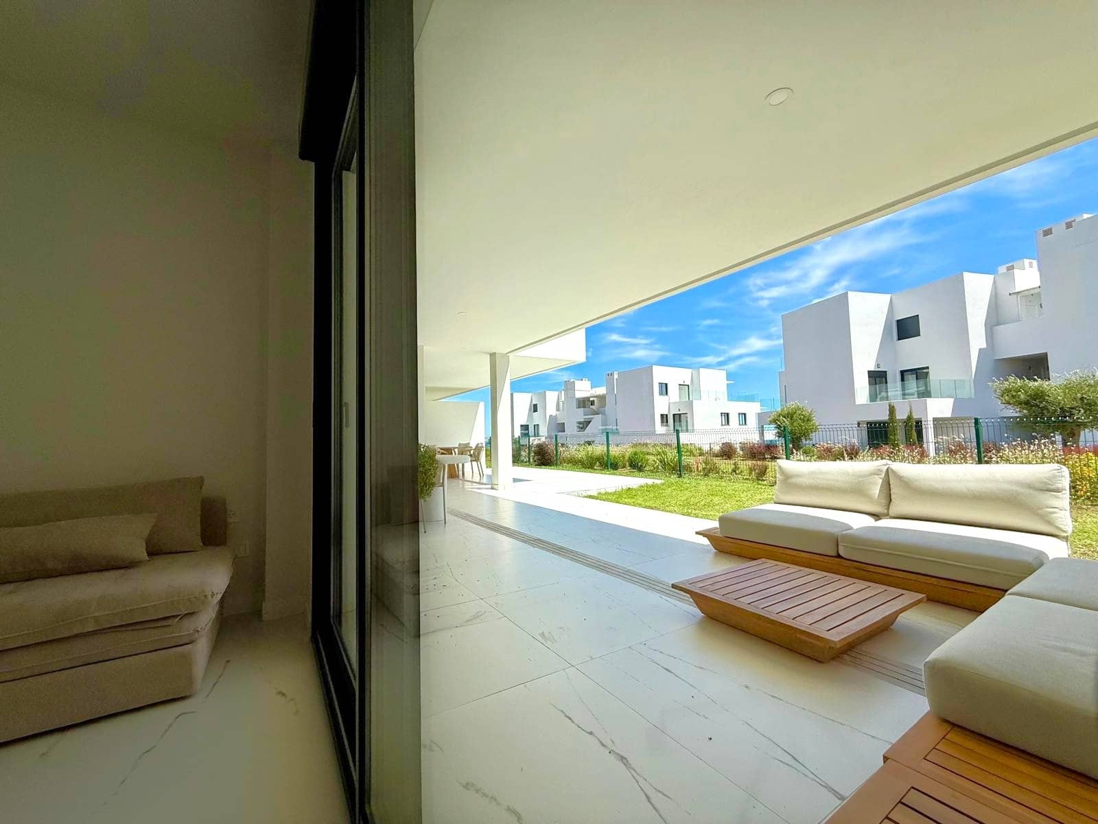 2 soveværelse Lejlighed til salg i Bahia de Casares med garage - € 650.000 (Ref: 9264266)