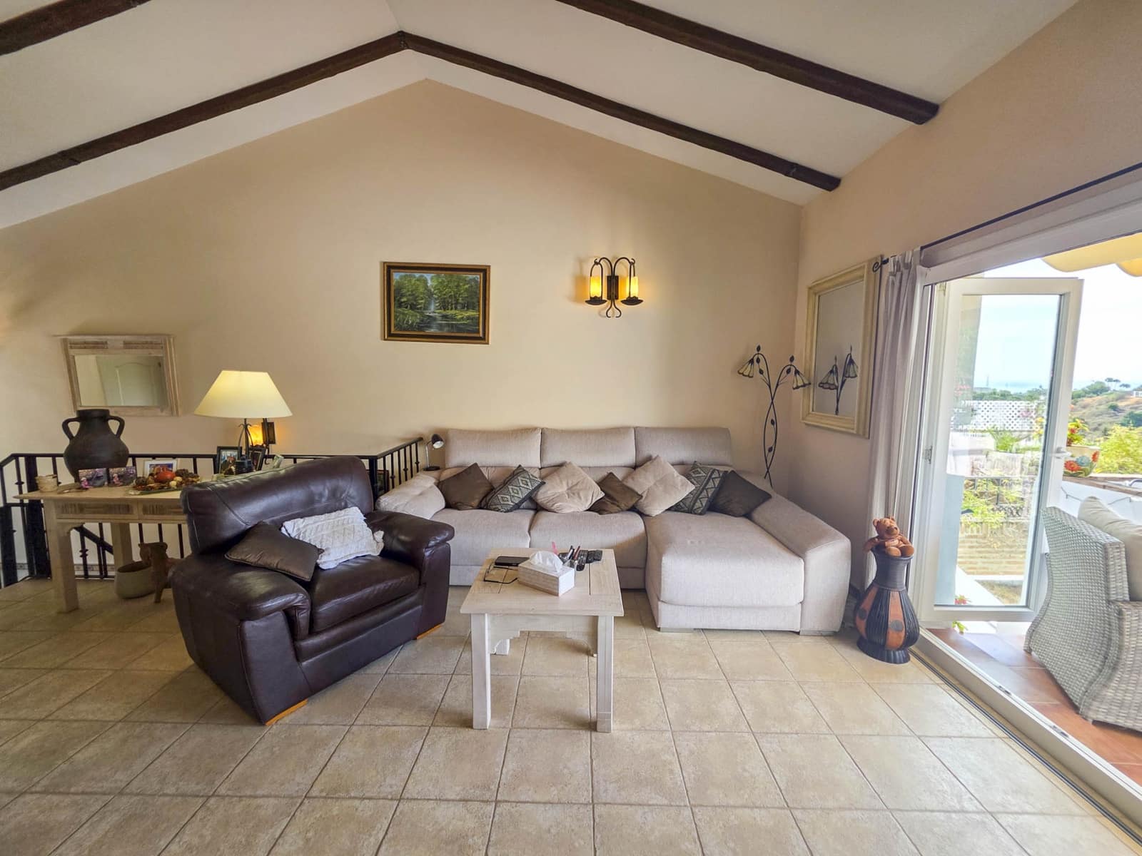 3 soveværelse Byhus til salg i Estepona med swimmingpool garage - € 475.000 (Ref: 9265381)