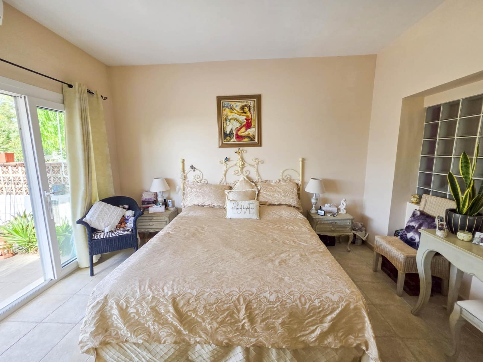 3 soveværelse Byhus til salg i Estepona med swimmingpool garage - € 475.000 (Ref: 9265381)