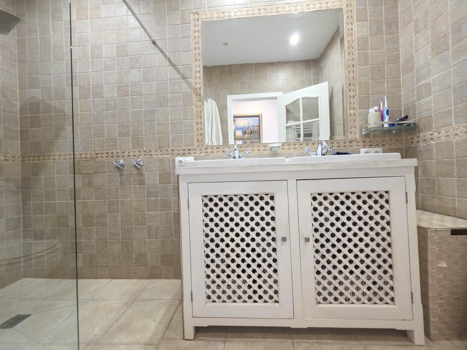 3 soveværelse Byhus til salg i Estepona med swimmingpool garage - € 475.000 (Ref: 9265381)