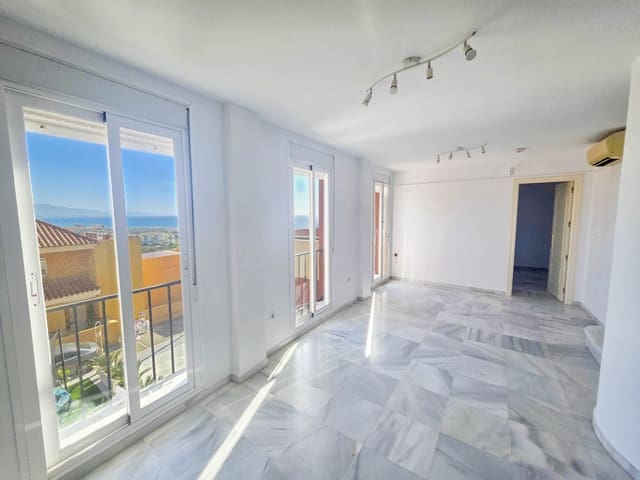 3 Zimmer Apartment zu verkaufen in La Duquesa / Puerto de la Duquesa, Manilva mit Pool - 239.000 € (Ref: 9272332)