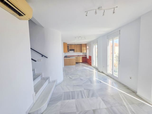 3 Zimmer Apartment zu verkaufen in La Duquesa / Puerto de la Duquesa, Manilva mit Pool - 239.000 € (Ref: 9272332)