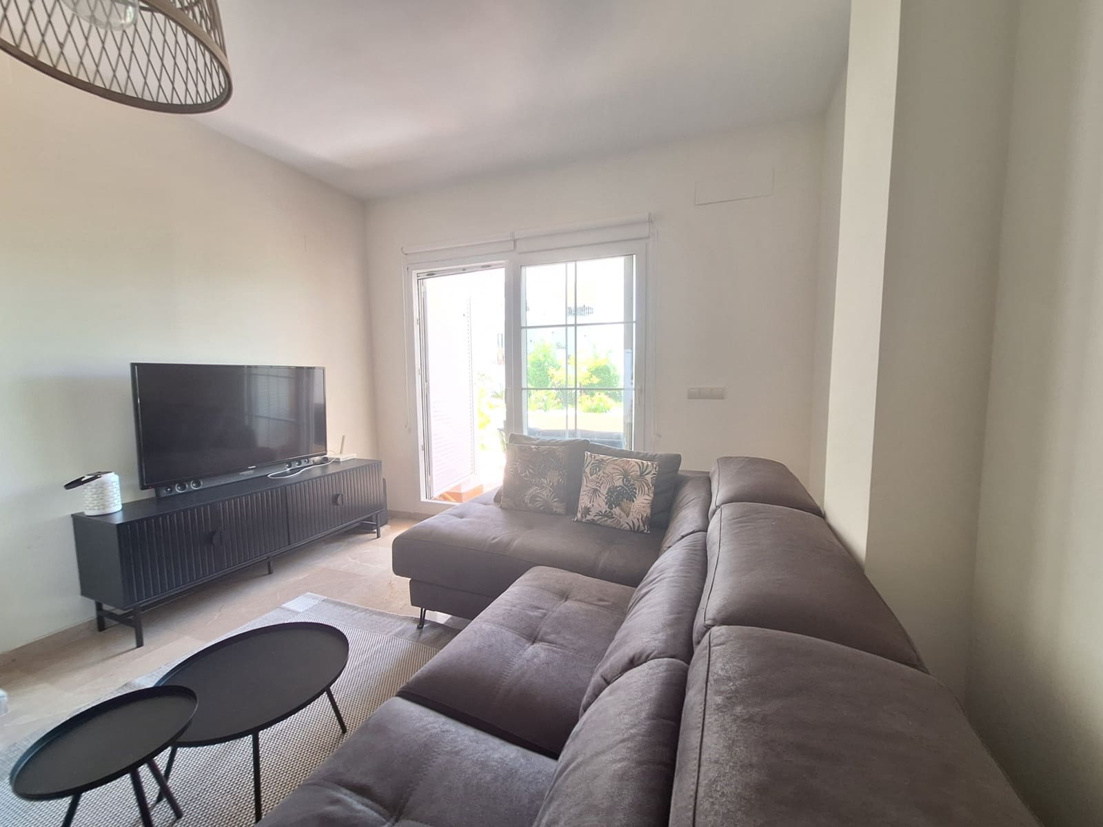 2 soveværelse Lejlighed til salg i La Duquesa / Puerto de la Duquesa med swimmingpool garage - € 290.000 (Ref: 9272333)