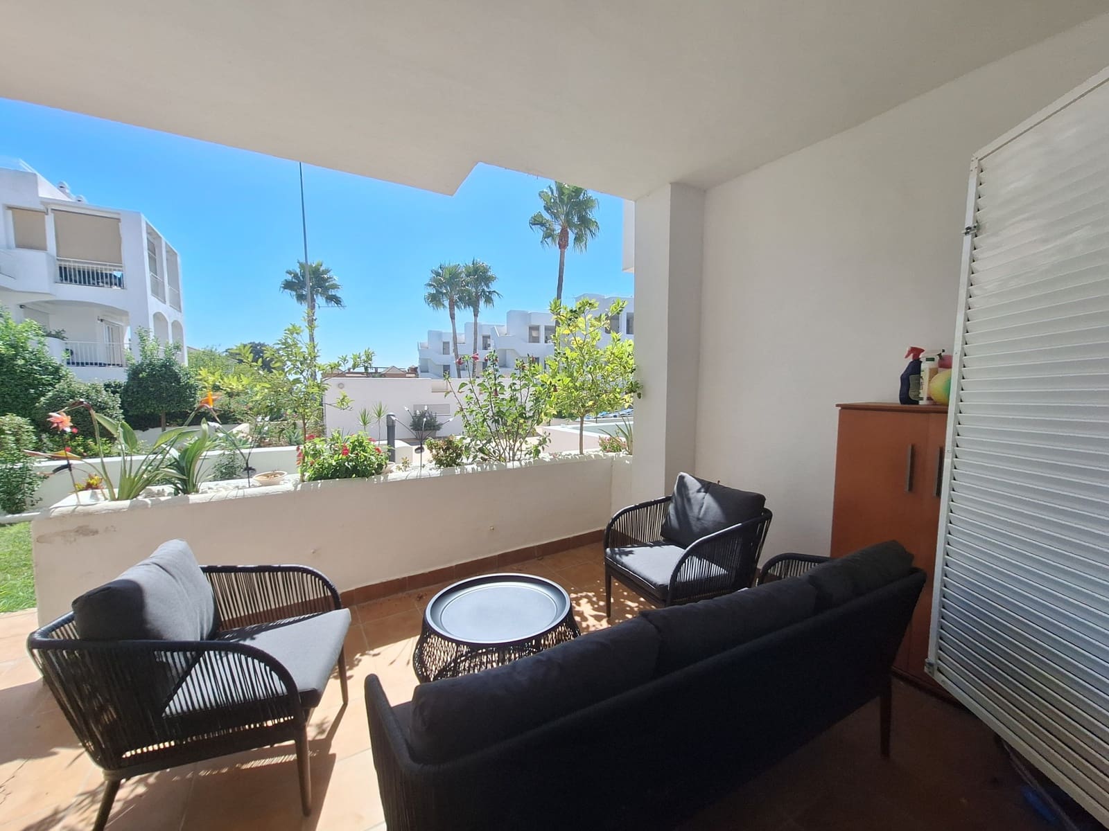 2 soveværelse Lejlighed til salg i La Duquesa / Puerto de la Duquesa med swimmingpool garage - € 290.000 (Ref: 9272333)