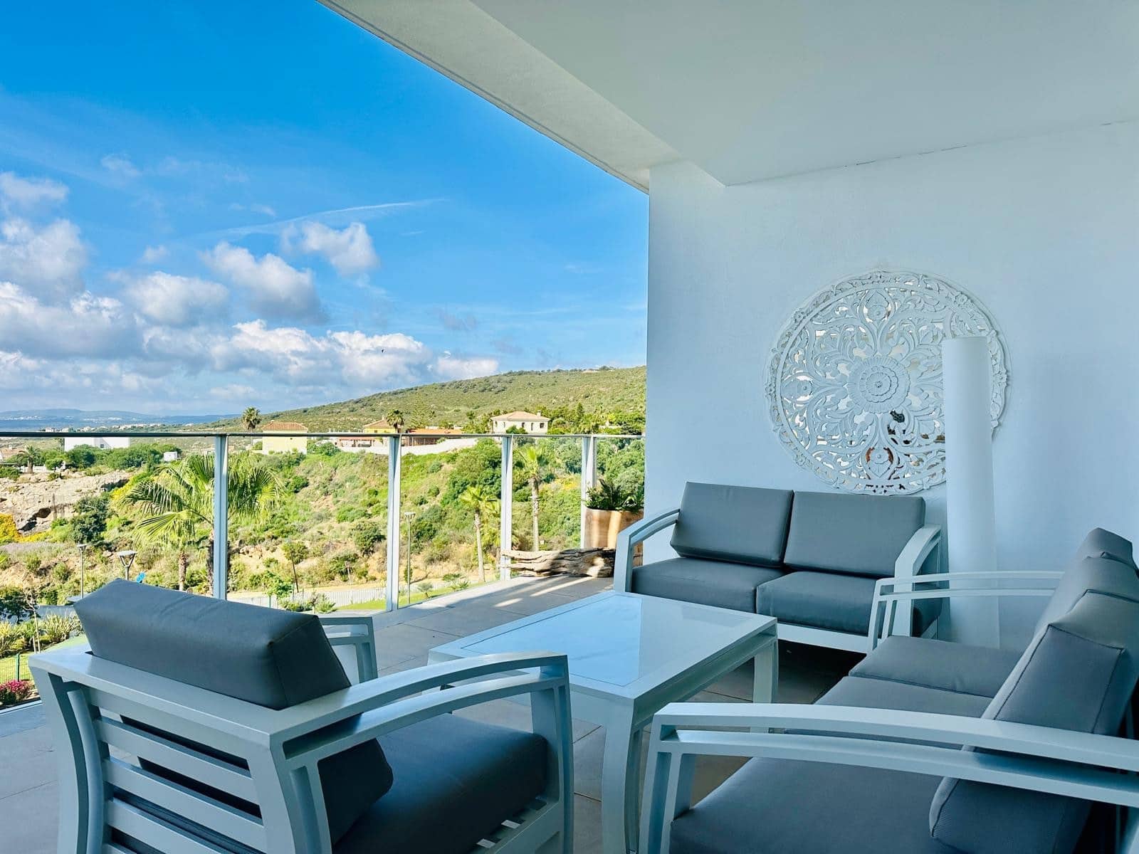 3 soverom Leilighet til salgs i Manilva med svømmebasseng garasje - € 455 000 (Ref: 9276162)