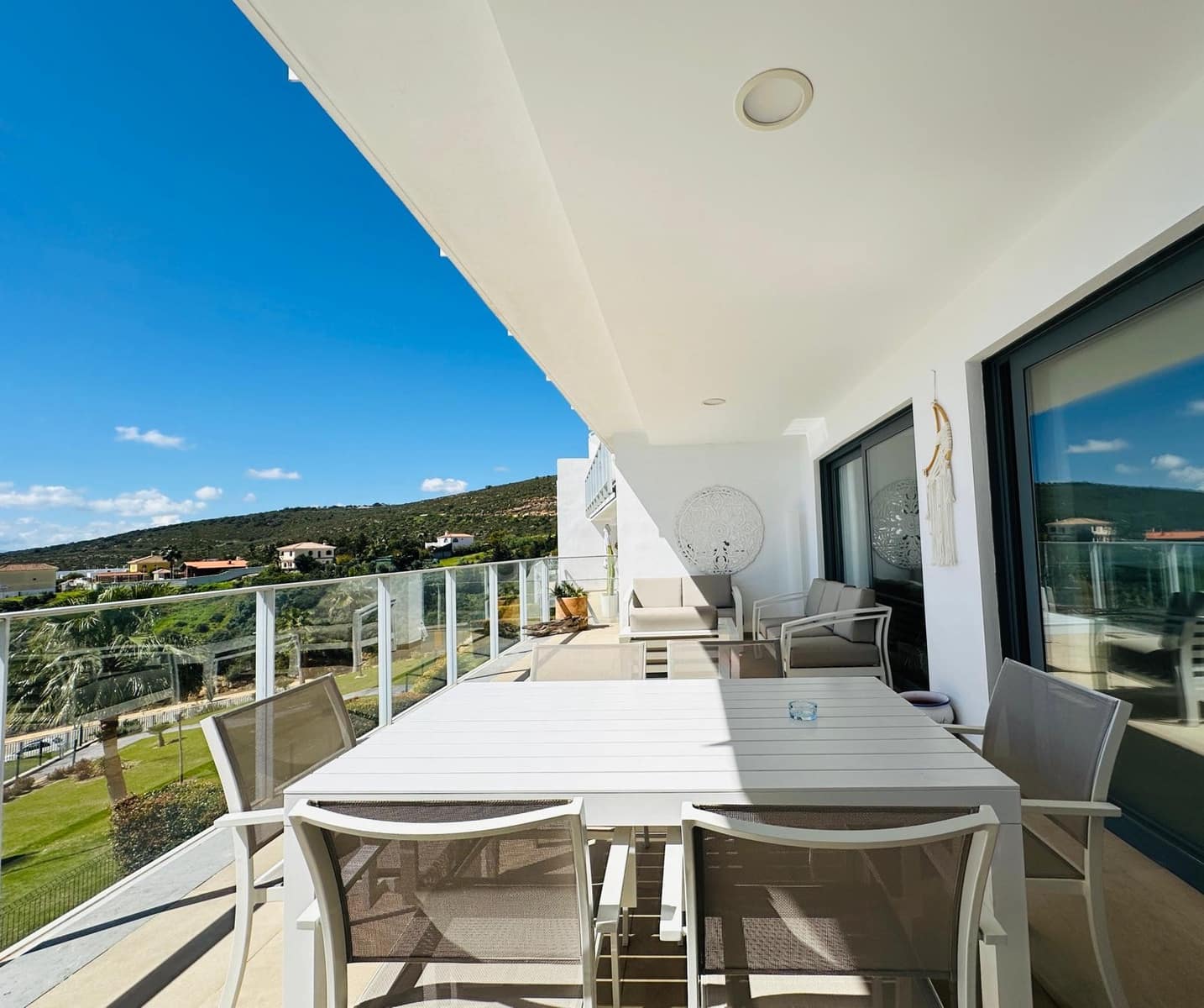 3 soverom Leilighet til salgs i Manilva med svømmebasseng garasje - € 455 000 (Ref: 9276162)