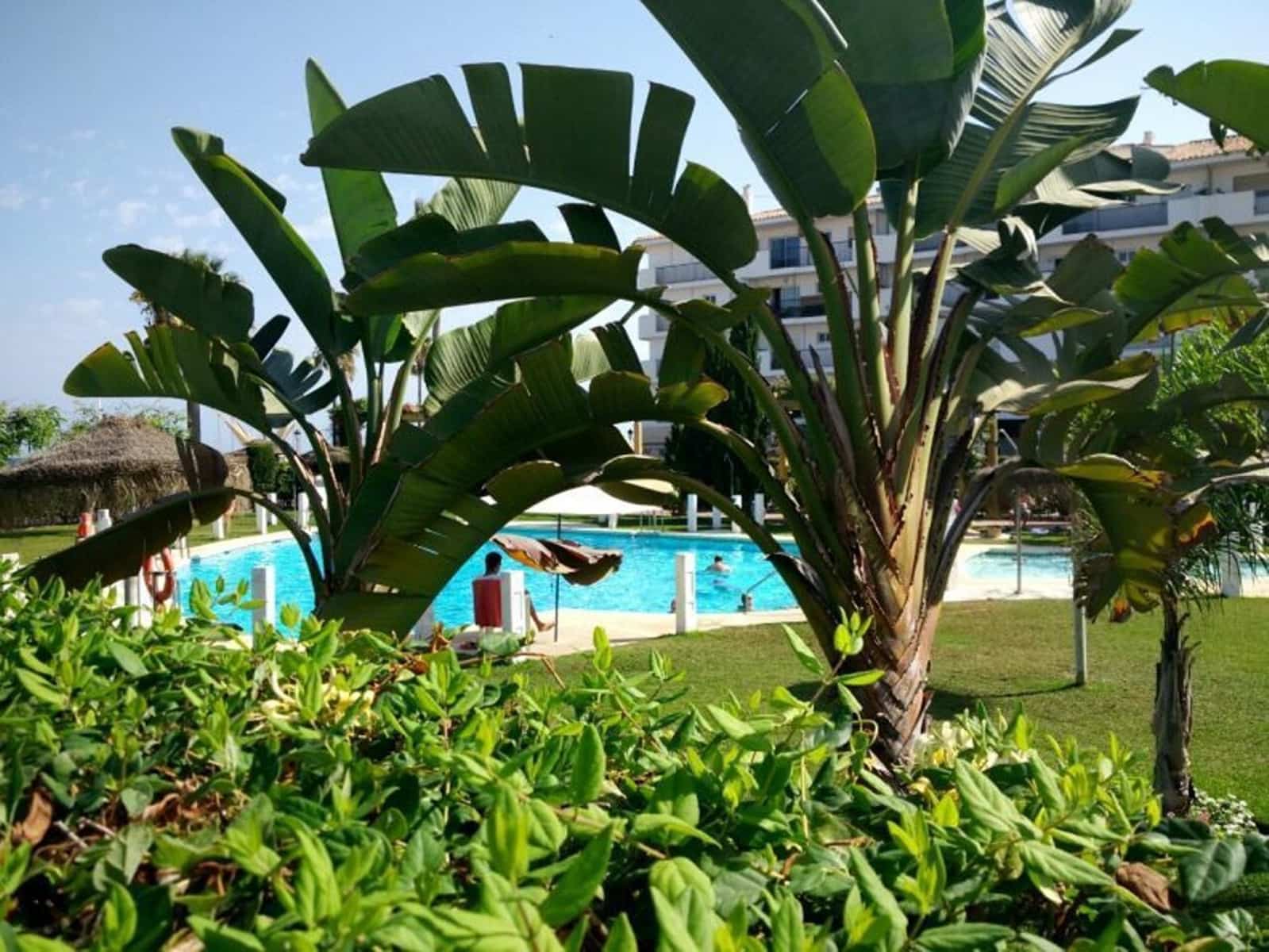 3 sovrum Lägenhet till salu i San Luis de Sabinillas med pool garage - 270 000 € (Ref: 9285060)