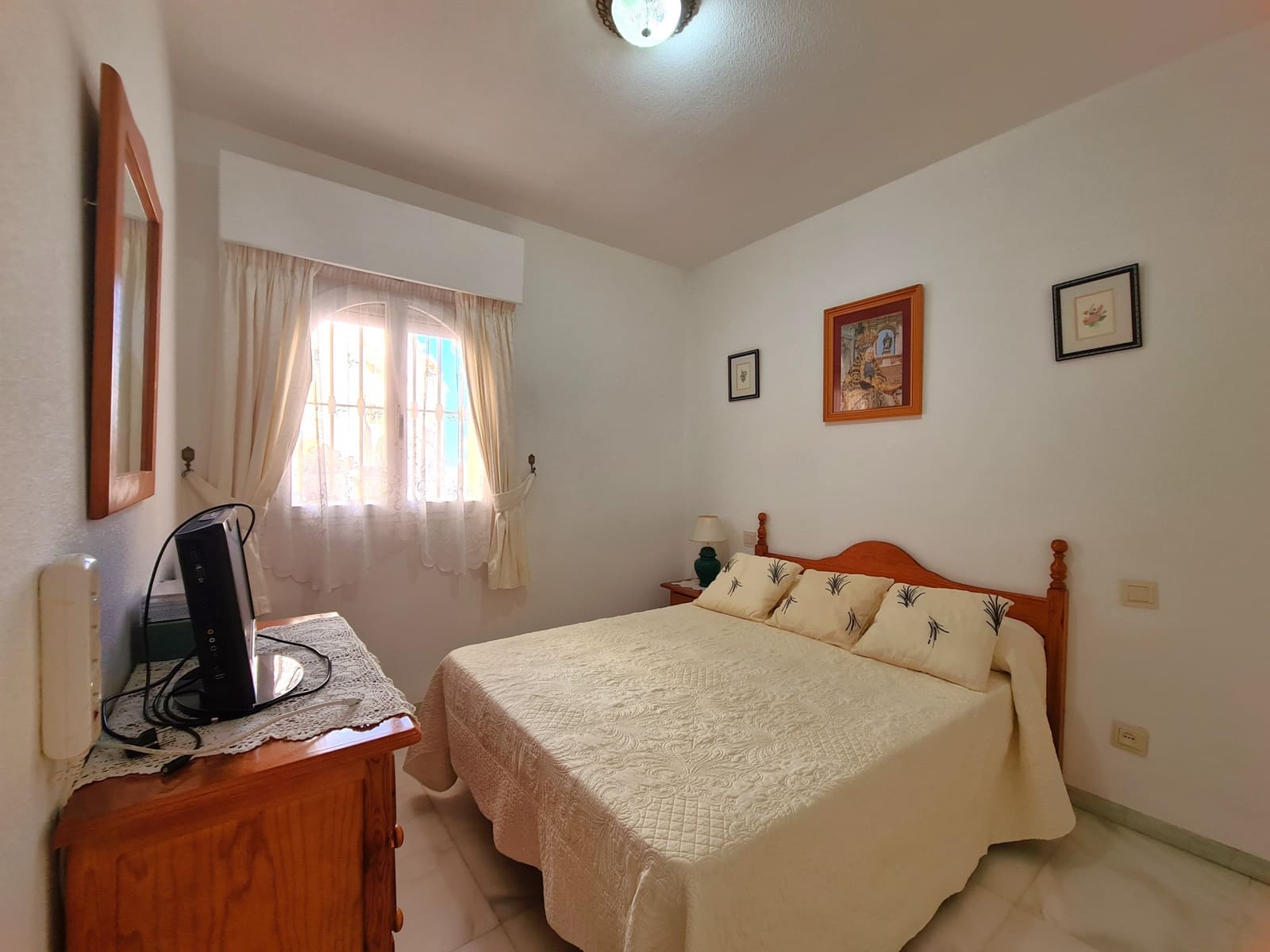 3 sovrum Lägenhet till salu i San Luis de Sabinillas med pool garage - 270 000 € (Ref: 9285060)