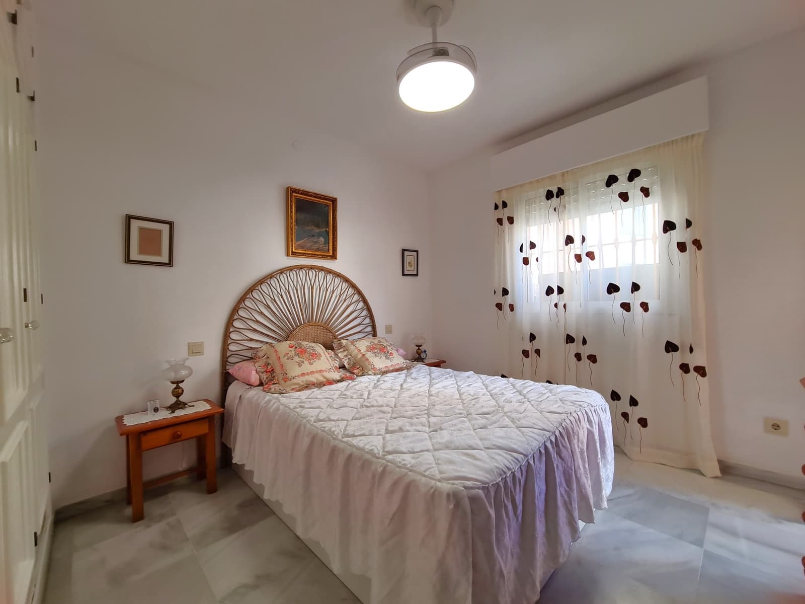3 soveværelse Lejlighed til salg i San Luis de Sabinillas med swimmingpool garage - € 265.000 (Ref: 9285060)