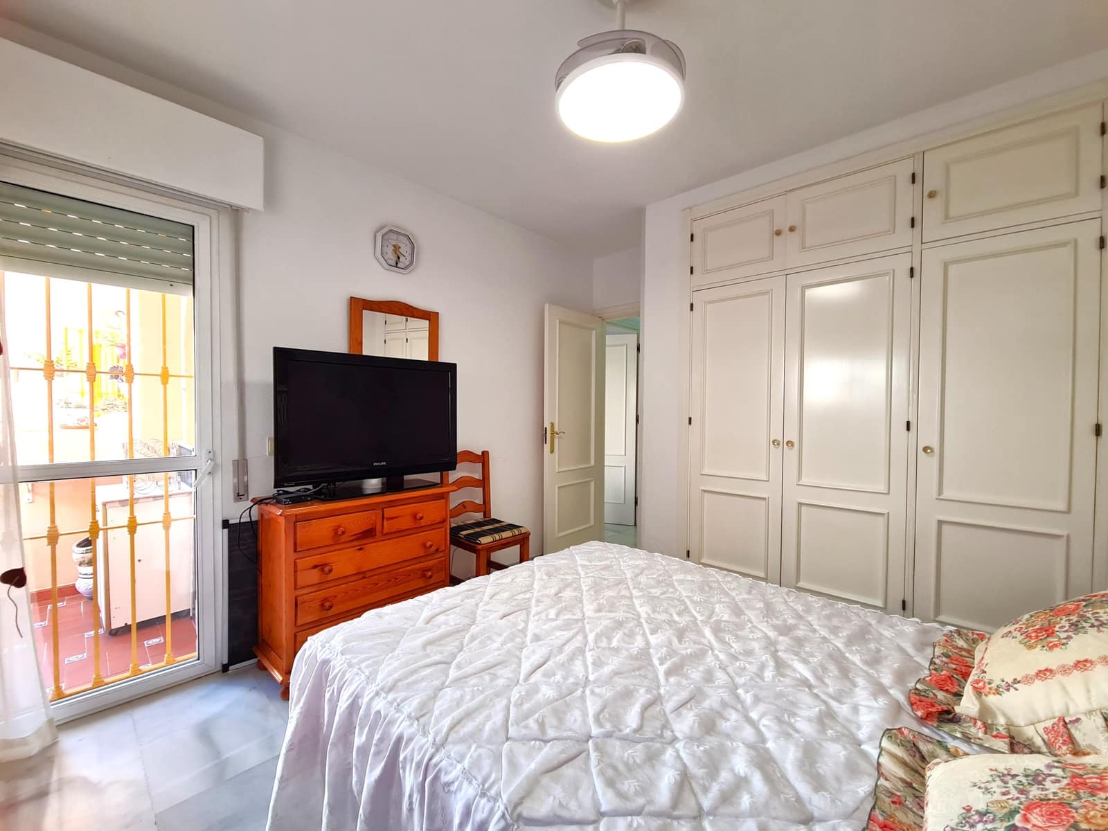 3 soveværelse Lejlighed til salg i San Luis de Sabinillas med swimmingpool garage - € 265.000 (Ref: 9285060)