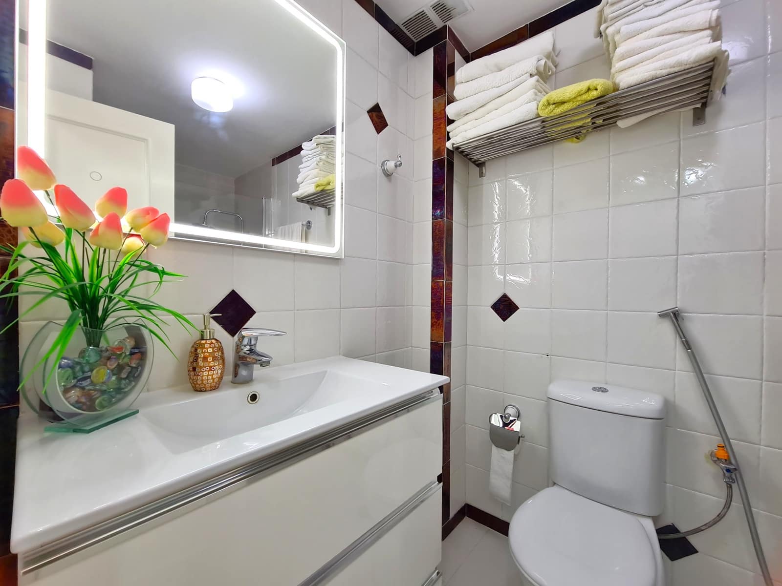 3 soveværelse Lejlighed til salg i San Luis de Sabinillas med swimmingpool garage - € 265.000 (Ref: 9285060)