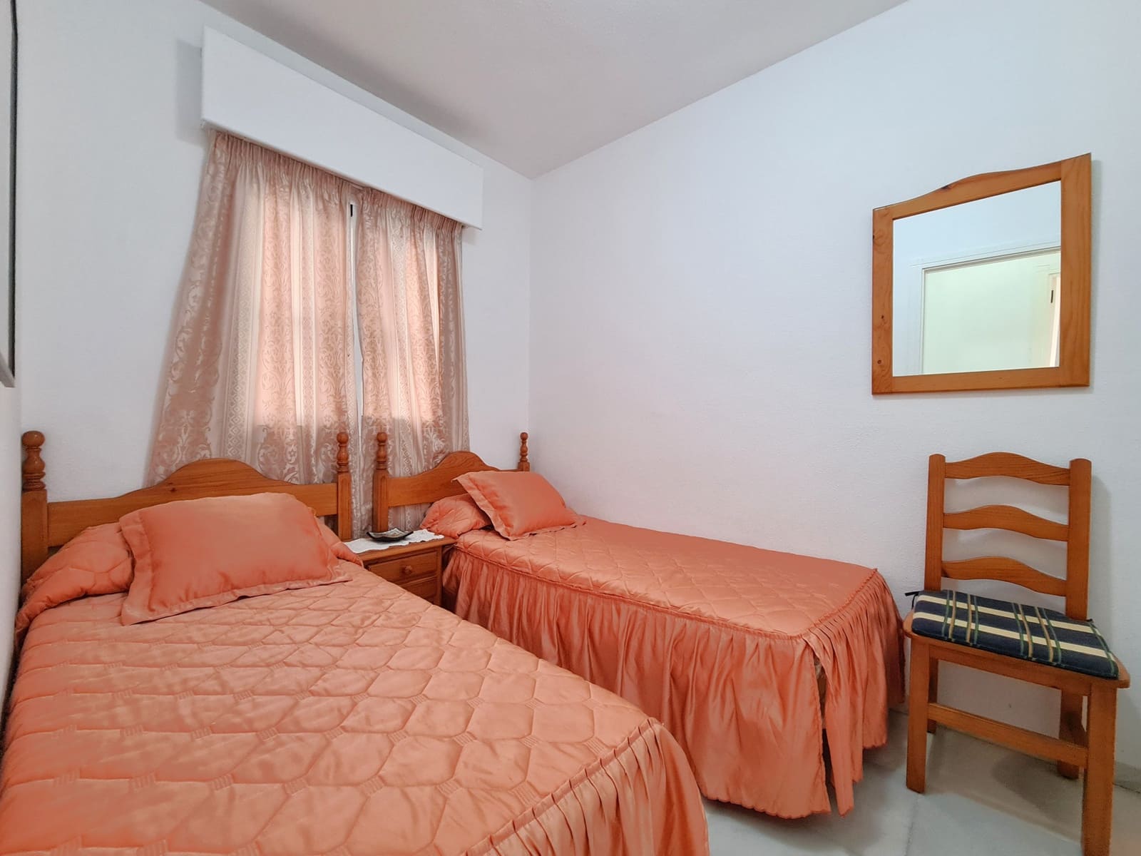 3 soveværelse Lejlighed til salg i San Luis de Sabinillas med swimmingpool garage - € 265.000 (Ref: 9285060)