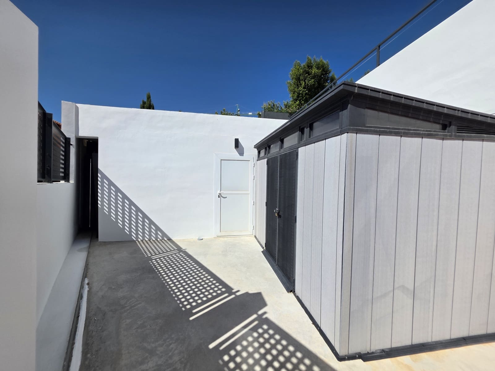 3 chambre Villa/Maison à vendre à La Duquesa / Puerto de la Duquesa avec piscine garage - 895 000 € (Ref: 9285061)