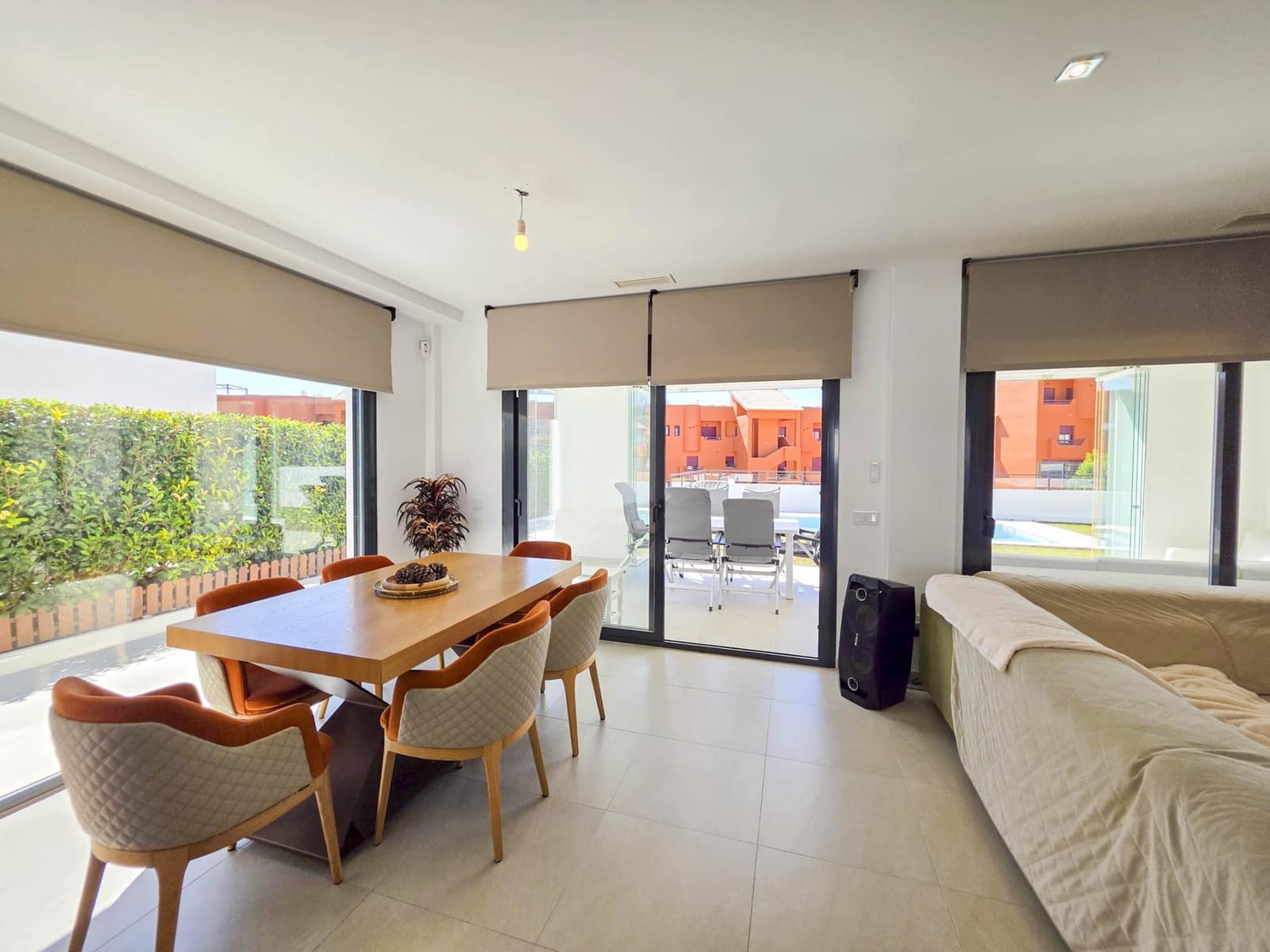3 soverom Villa til salgs i La Duquesa / Puerto de la Duquesa med svømmebasseng garasje - € 1 250 000 (Ref: 9285061)