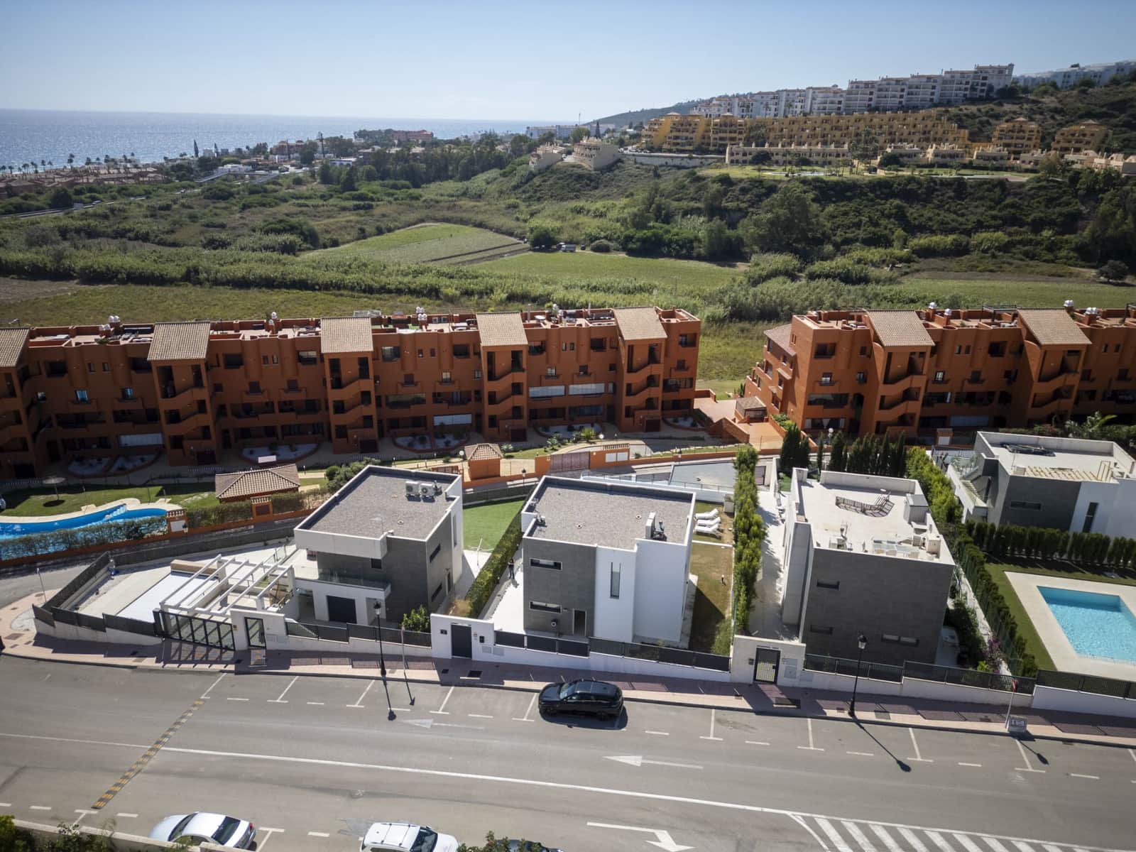 3 soverom Villa til salgs i La Duquesa / Puerto de la Duquesa med svømmebasseng garasje - € 1 250 000 (Ref: 9285061)