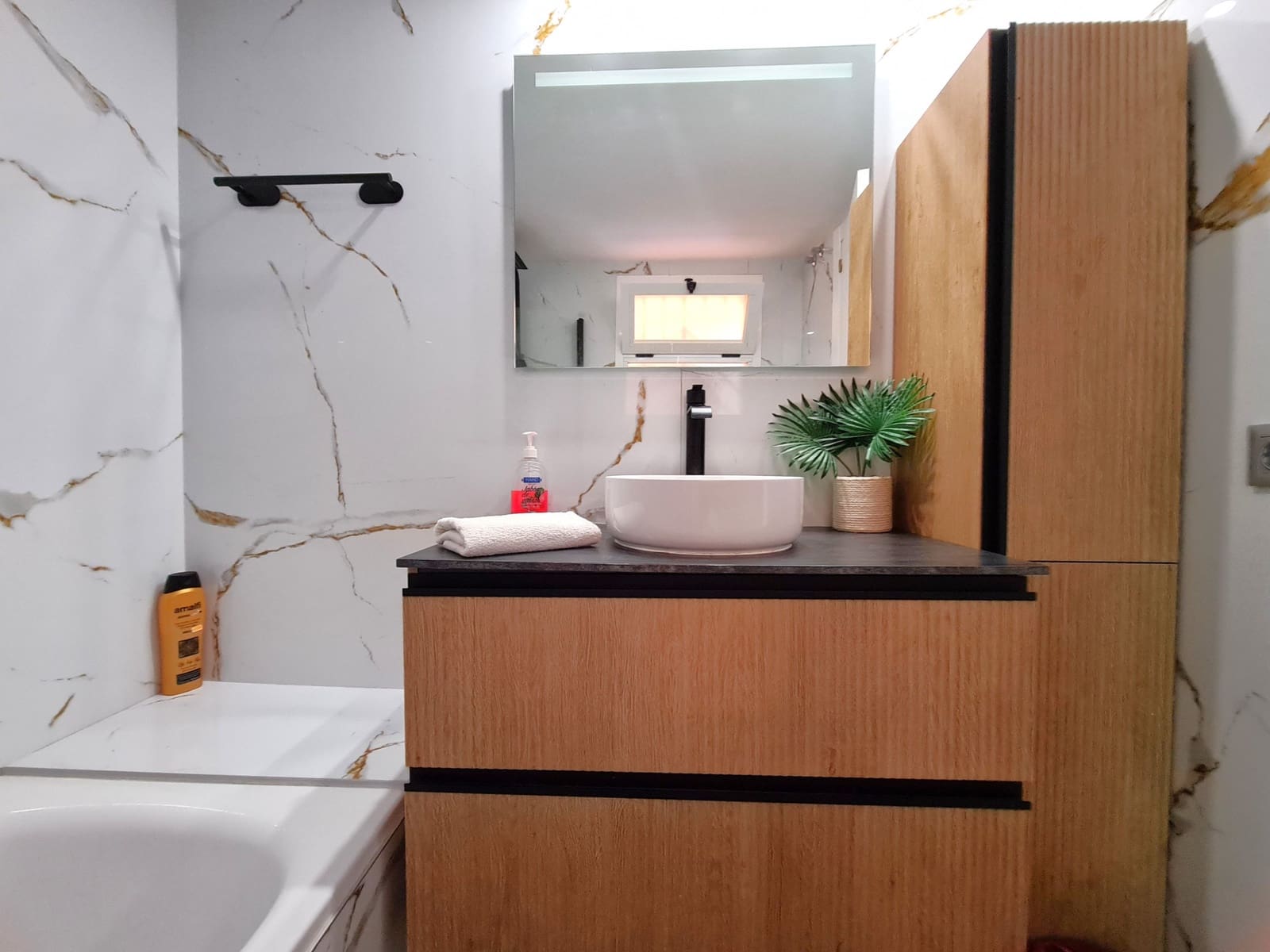 2 slaapkamer Appartement te koop in Mijas Costa met zwembad - € 295.000 (Ref: 9291257)