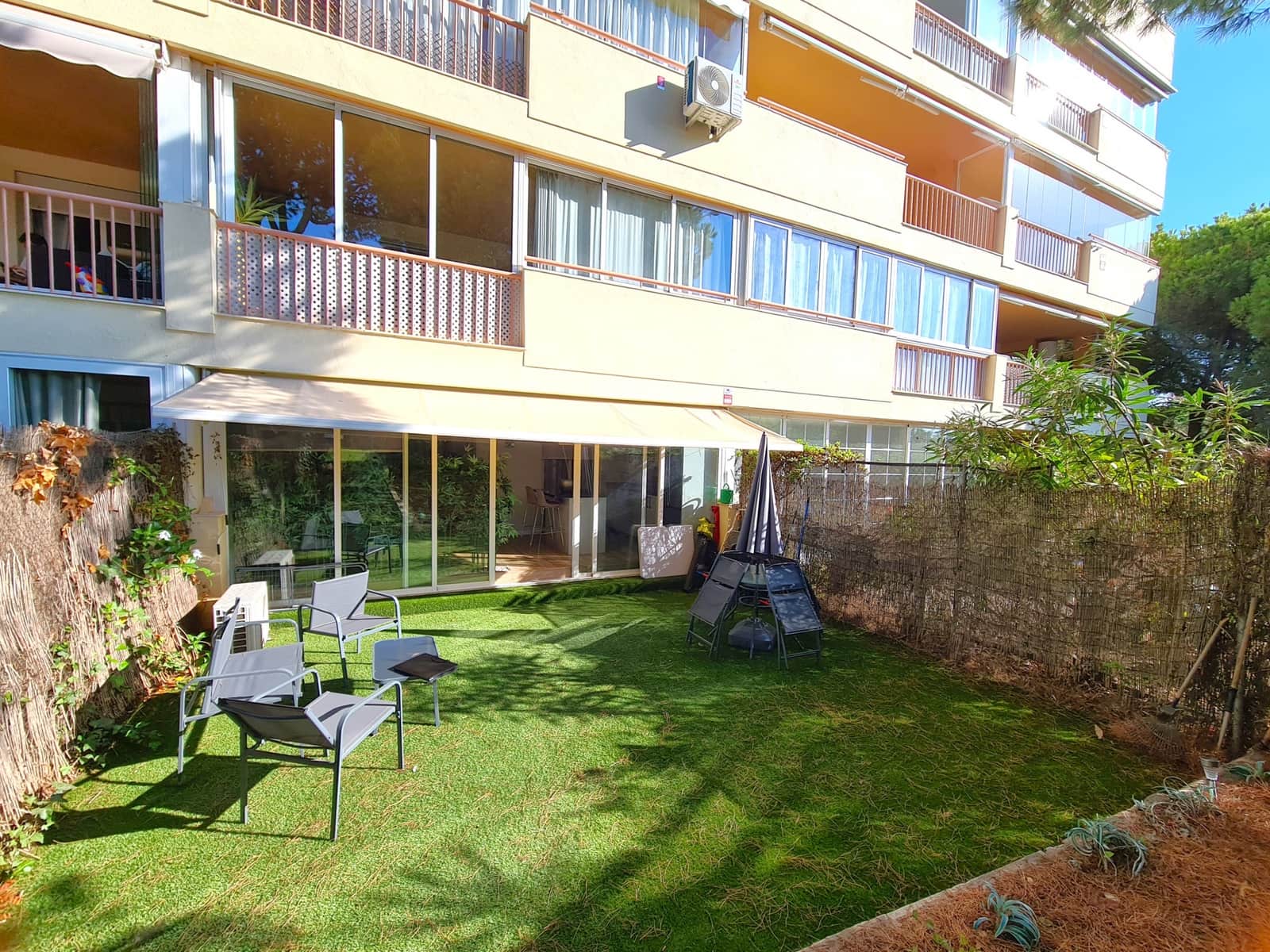 2 slaapkamer Appartement te koop in Mijas Costa met zwembad - € 295.000 (Ref: 9291257)