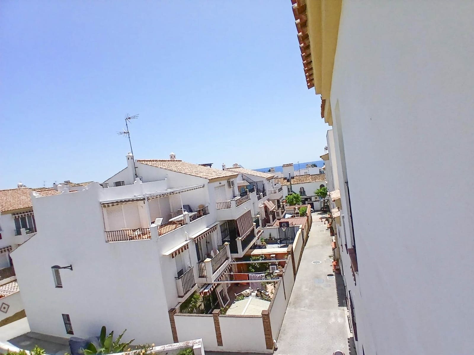 3 quarto Apartamento para venda em Estepona - 300 000 € (Ref: 9296729)