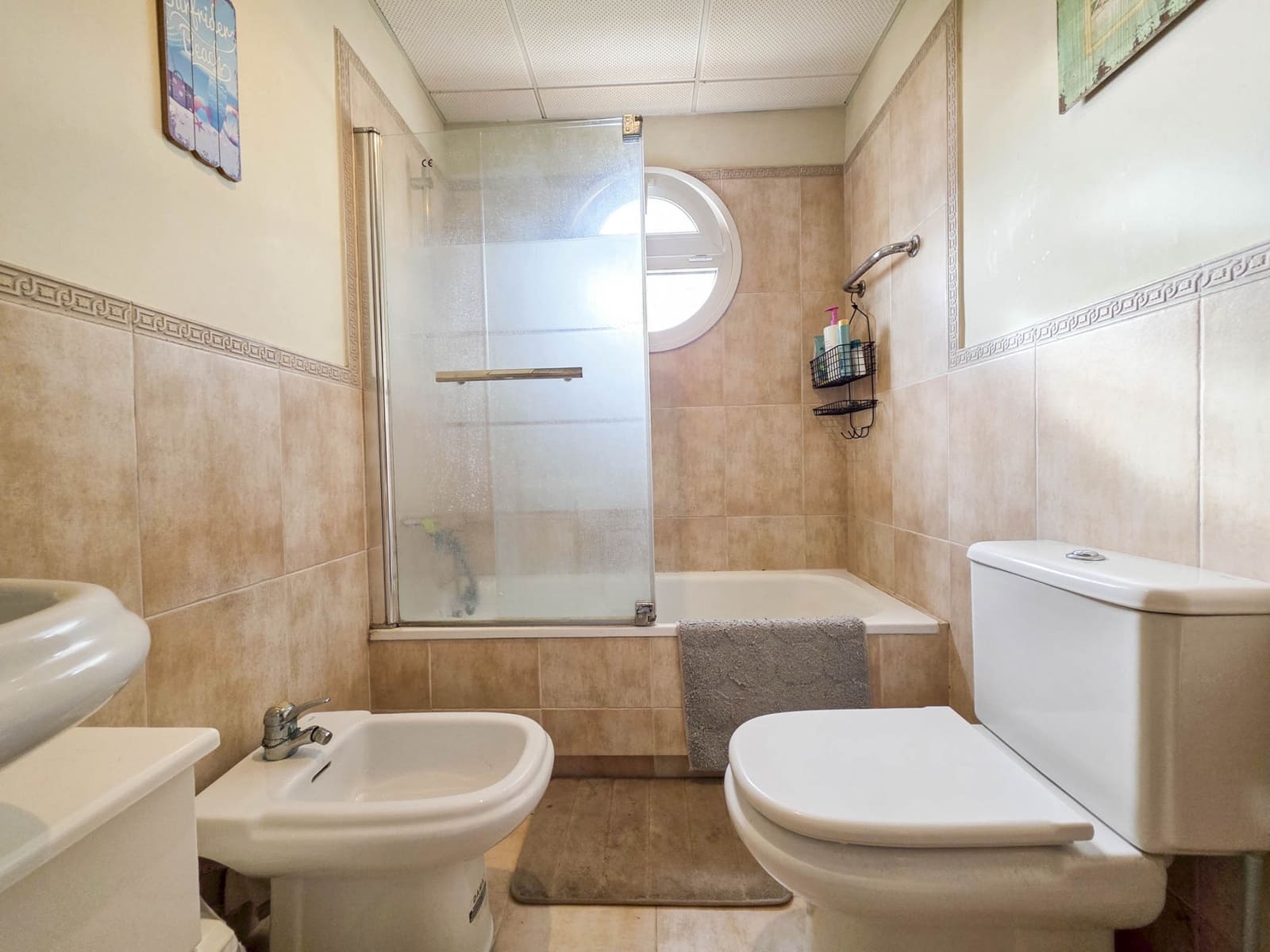 3 soveværelse Semi-Rækkehus til salg i Manilva med swimmingpool garage - € 340.000 (Ref: 9317658)