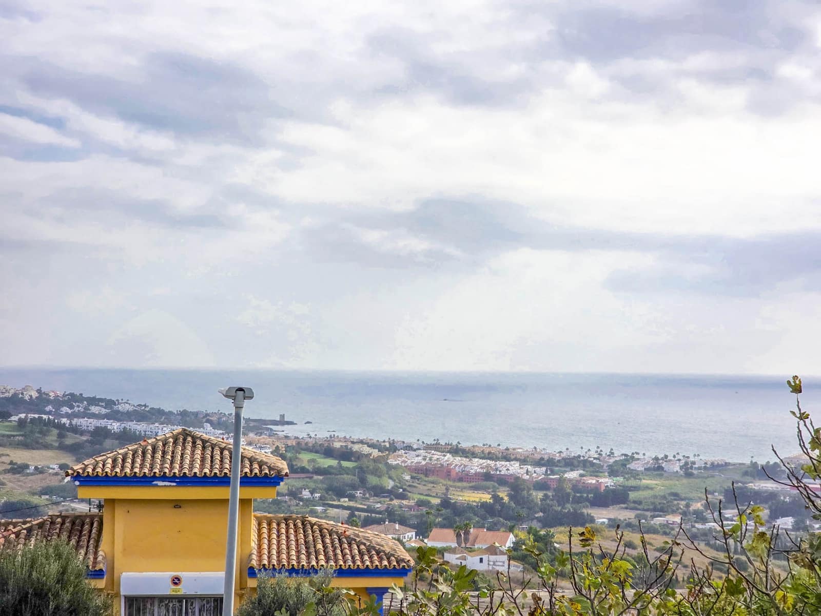 3 soveværelse Semi-Rækkehus til salg i Manilva med swimmingpool garage - € 340.000 (Ref: 9317658)