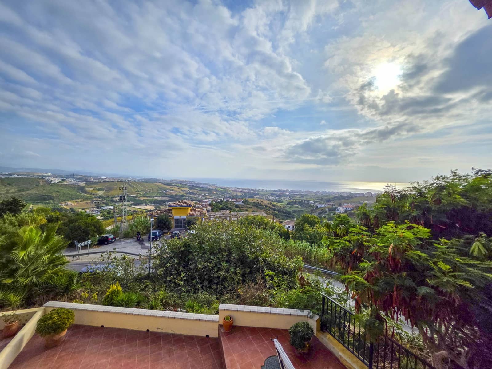 3 soveværelse Semi-Rækkehus til salg i Manilva med swimmingpool garage - € 340.000 (Ref: 9317658)