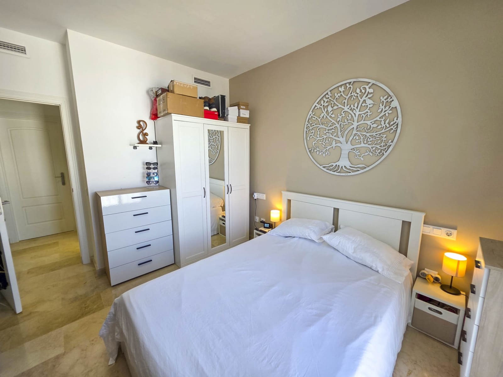 2 sovrum Lägenhet till salu i Manilva med pool garage - 219 000 € (Ref: 9330478)