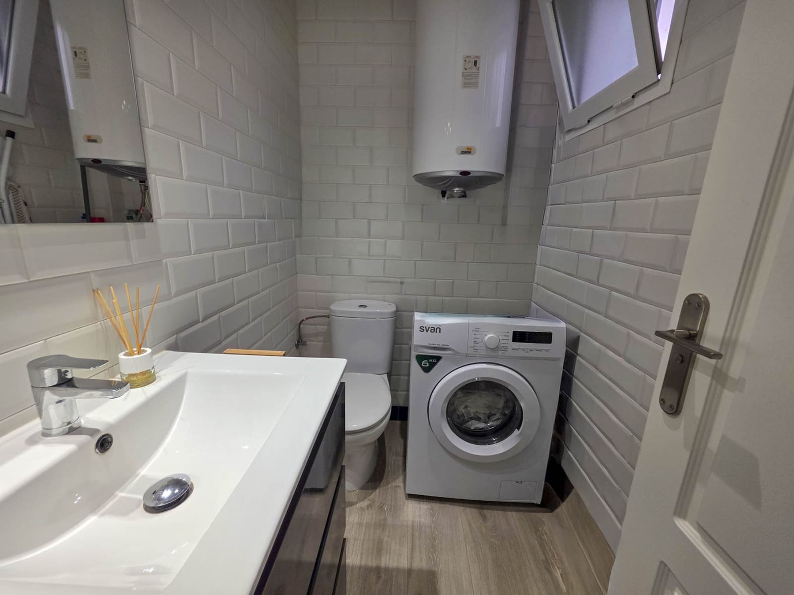 2 sovrum Lägenhet till salu i Manilva med pool garage - 219 000 € (Ref: 9330478)