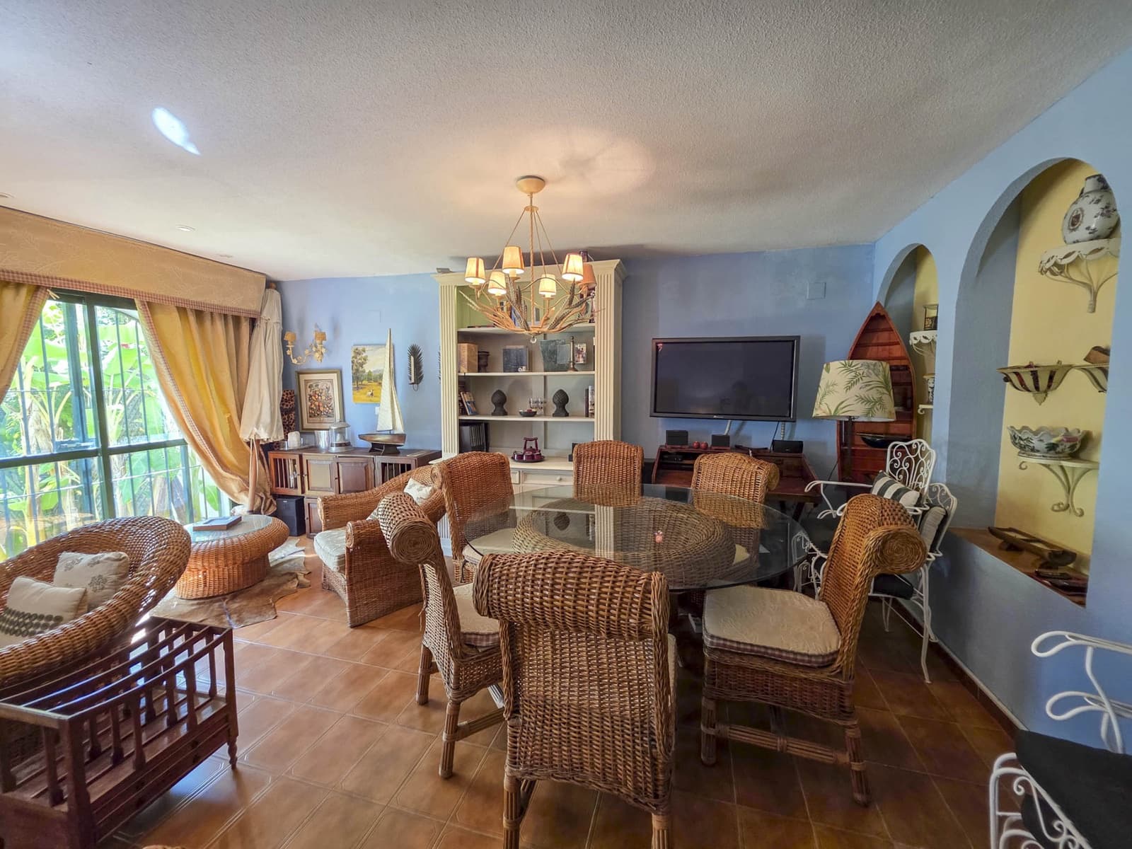 3 sypialnia Dom na sprzedaż w Casares z basenem - 535 000 € (Ref: 9330479)