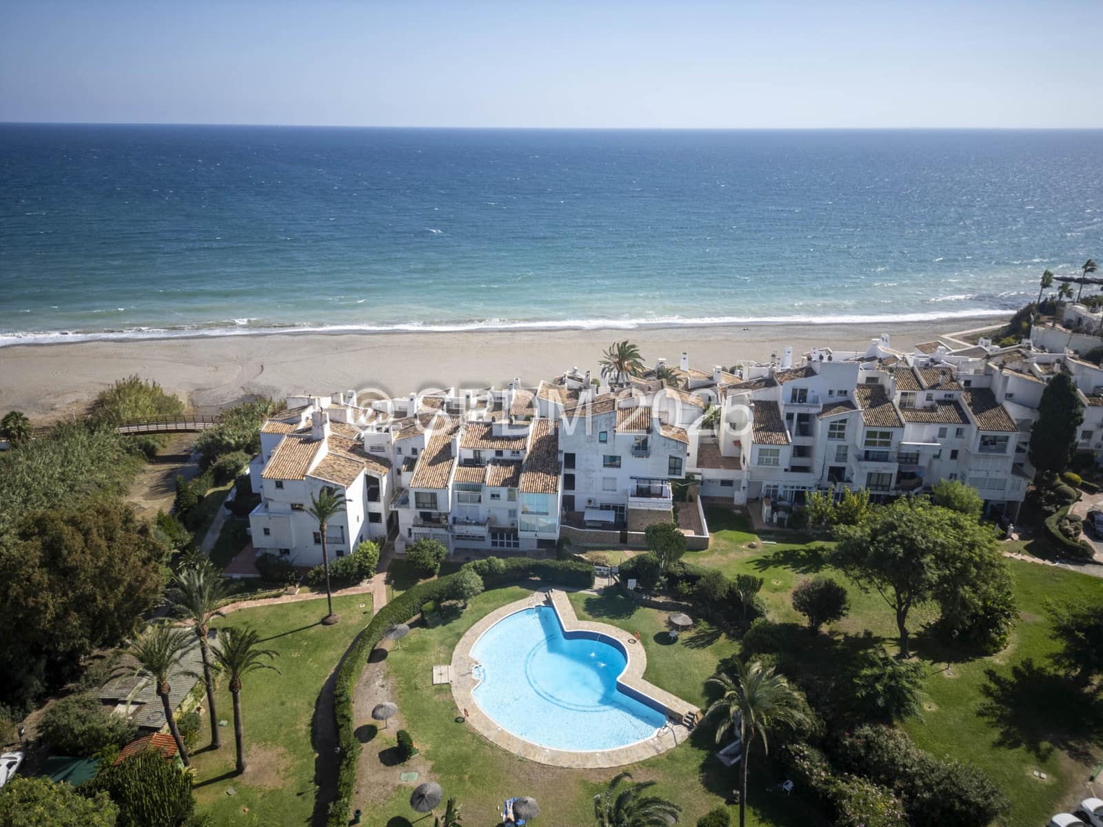 2 soverom Leilighet til salgs i Estepona med svømmebasseng - € 270 000 (Ref: 9330481)