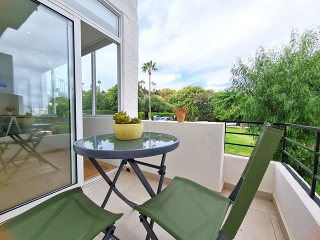 2 soverom Leilighet til salgs i Estepona med svømmebasseng - € 270 000 (Ref: 9330481)