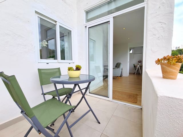 2 soverom Leilighet til salgs i Estepona med svømmebasseng - € 270 000 (Ref: 9330481)