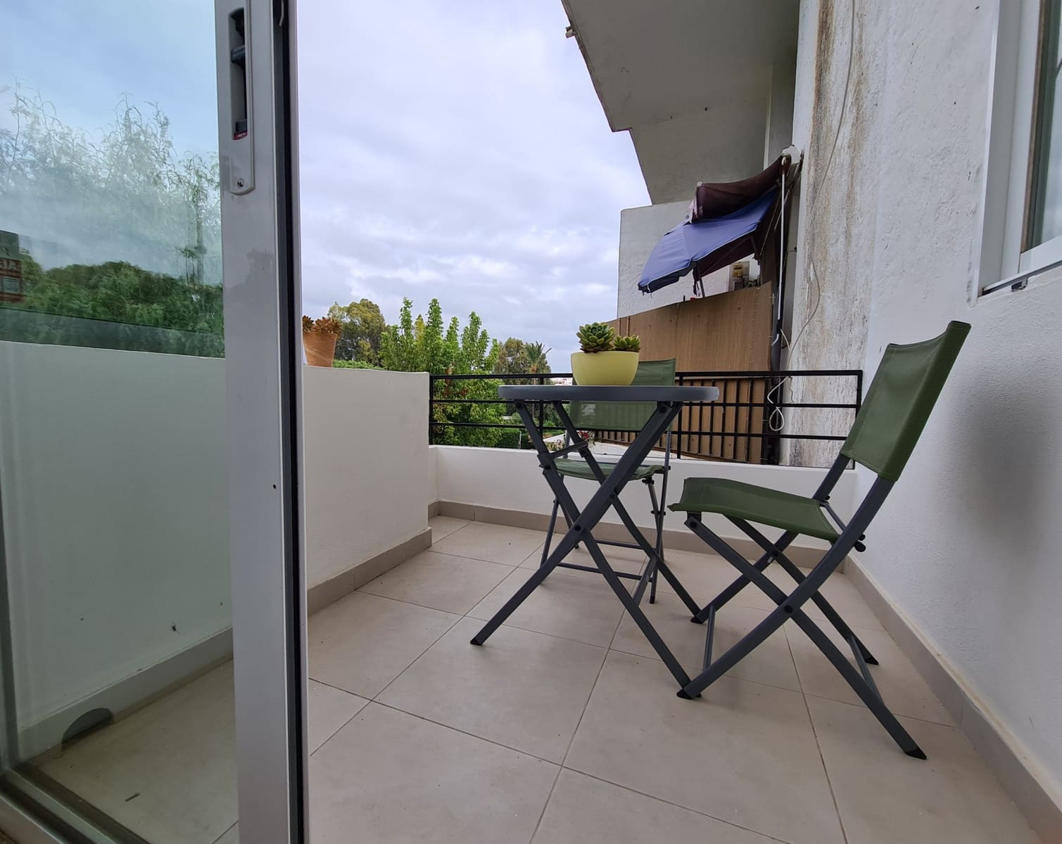 2 soverom Leilighet til salgs i Estepona med svømmebasseng - € 270 000 (Ref: 9330481)