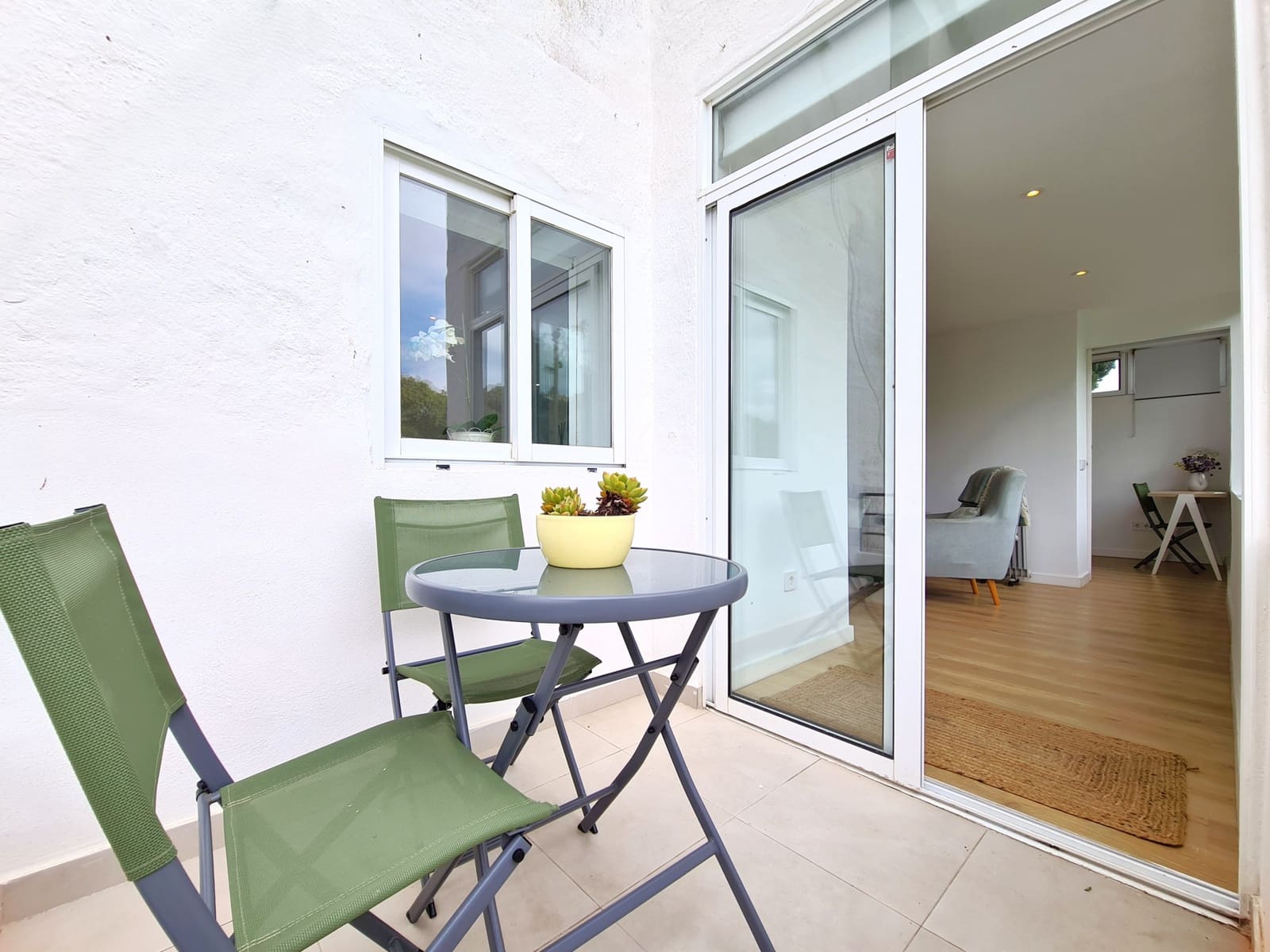 2 soverom Leilighet til salgs i Estepona med svømmebasseng - € 270 000 (Ref: 9330481)