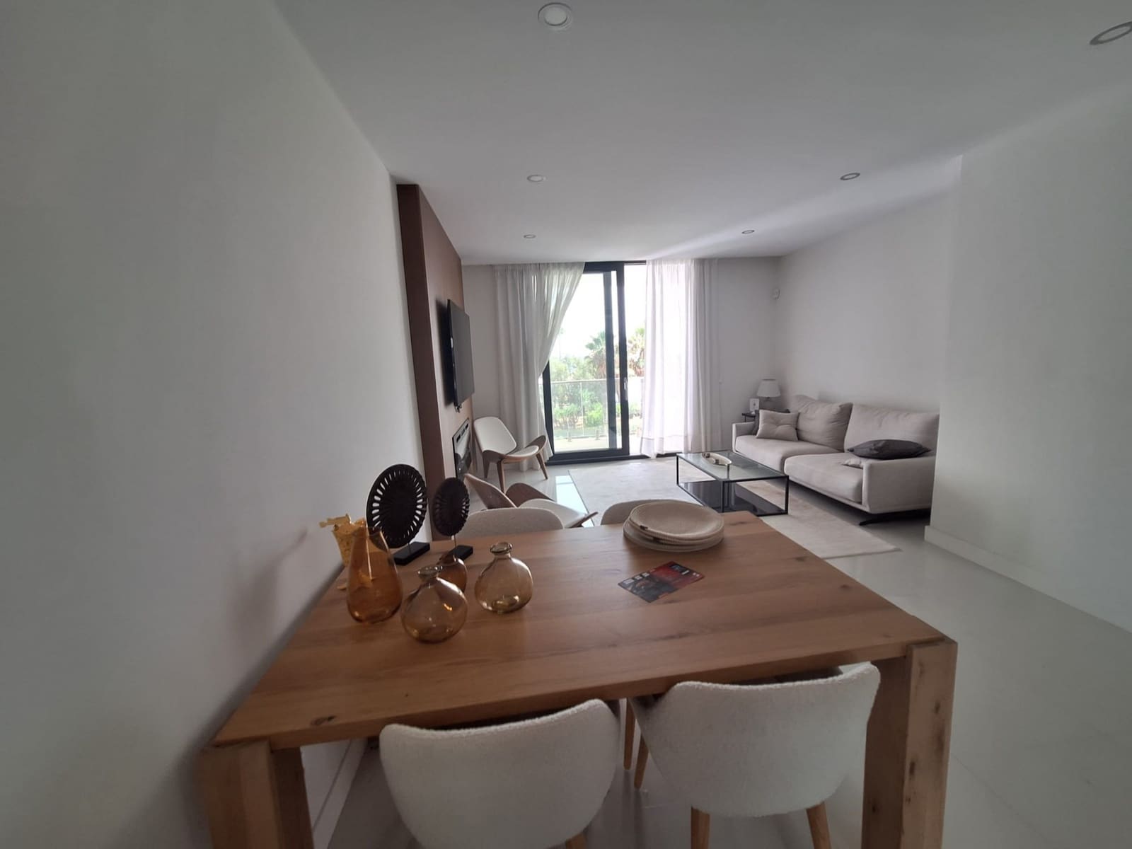 2 slaapkamer Appartement te koop in Manilva met zwembad garage - € 379.000 (Ref: 9334593)