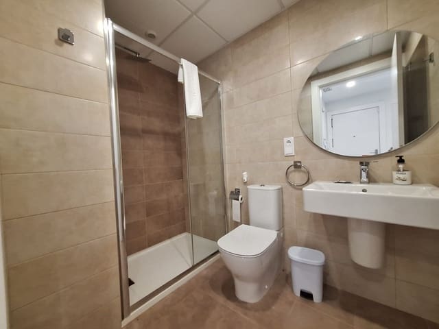 2 sypialnia Apartament na sprzedaż w Chullera, Manilva z basenem garażem - 379 000 € (Ref: 9334593)