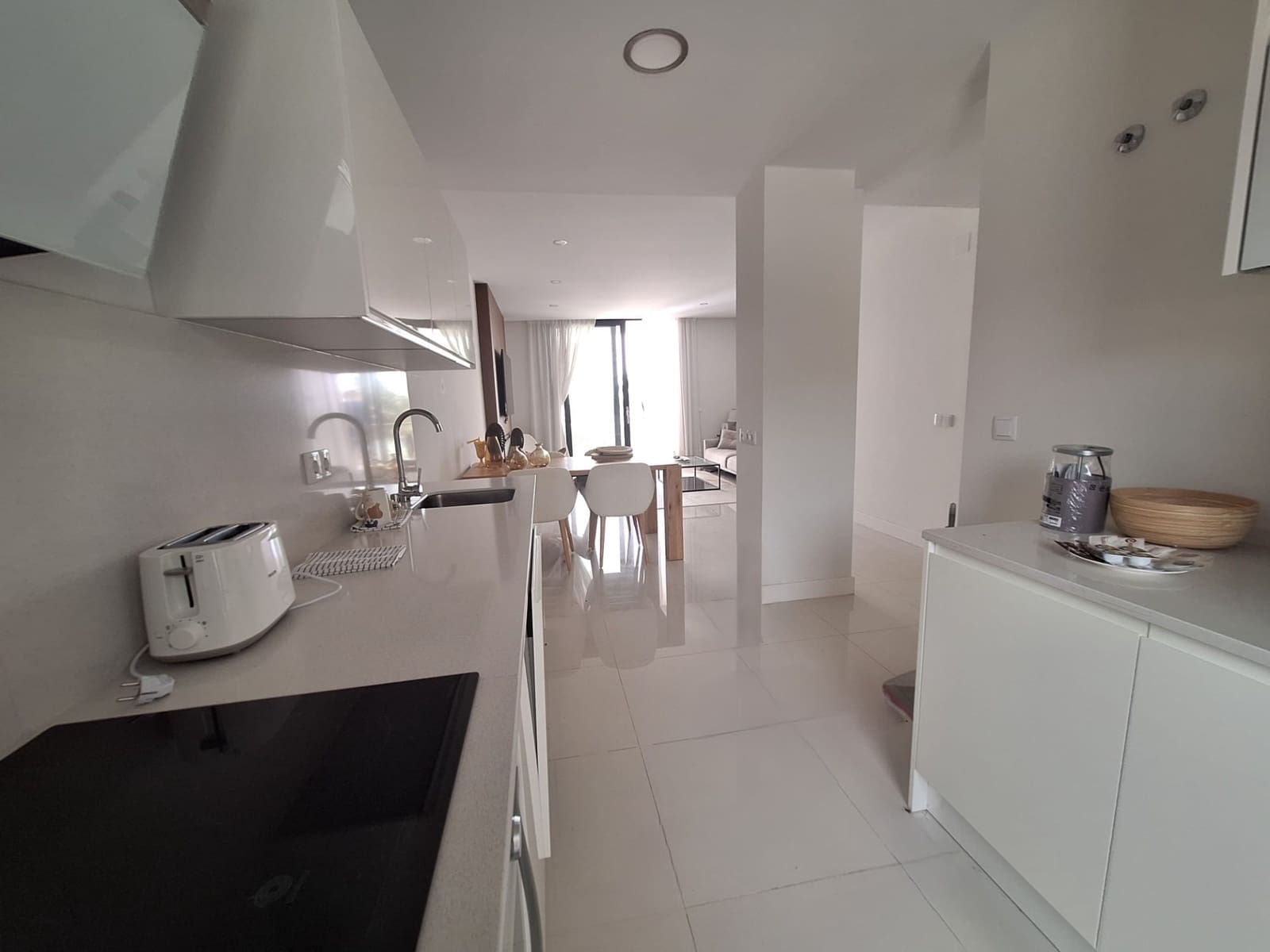 2 sypialnia Apartament na sprzedaż w Manilva z basenem garażem - 379 000 € (Ref: 9334593)