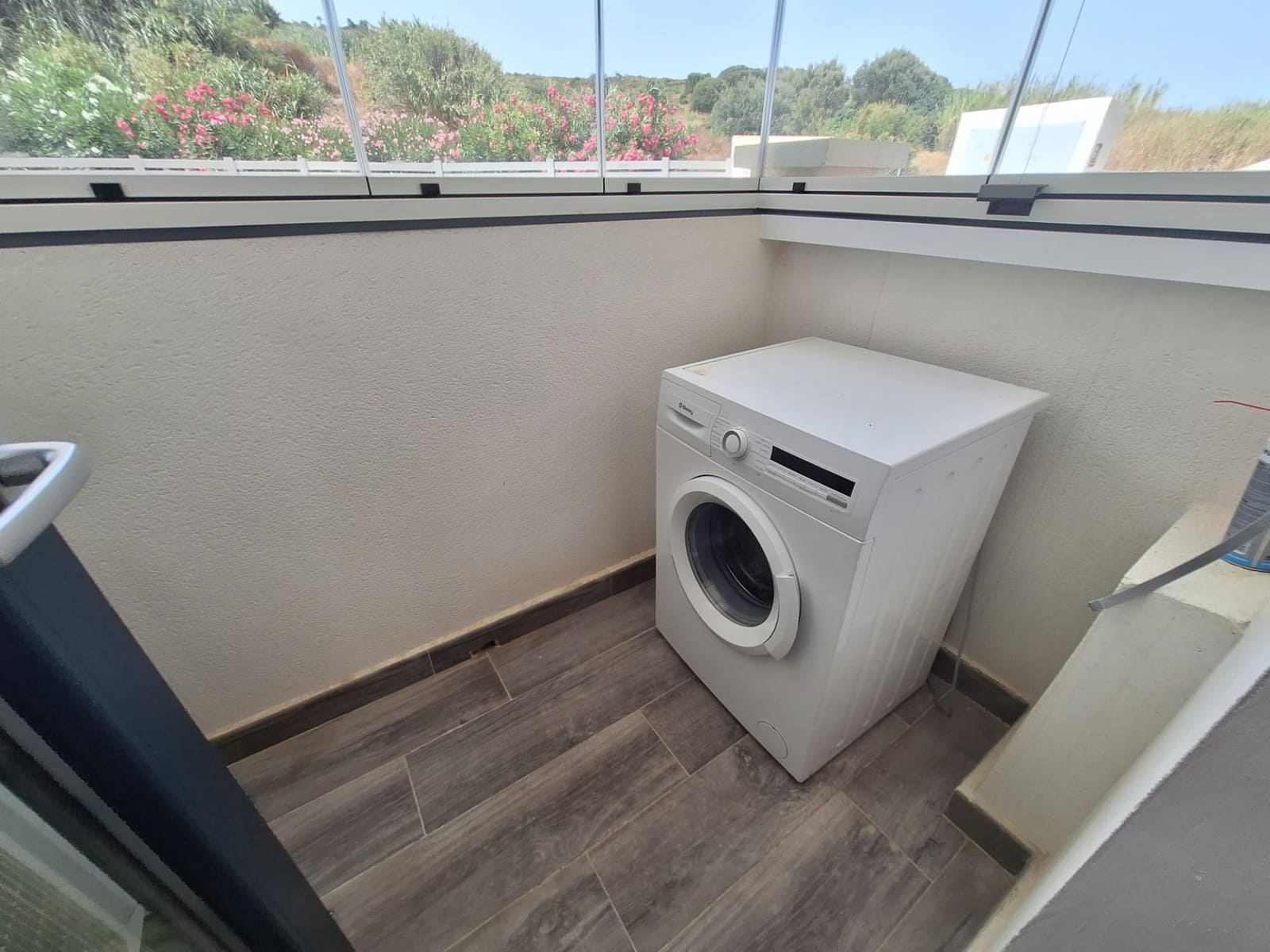 2 sypialnia Apartament na sprzedaż w Manilva z basenem garażem - 379 000 € (Ref: 9334593)