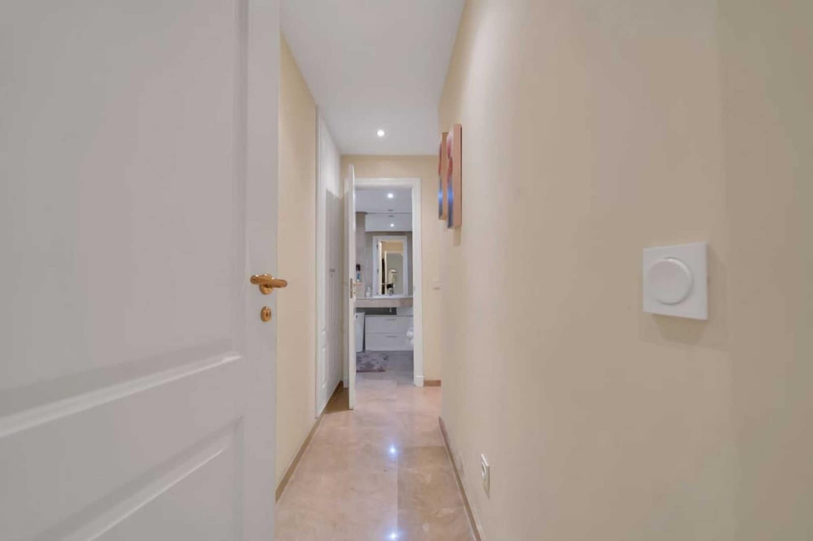 3 sovrum Lägenhet till salu i Manilva med pool garage - 319 000 € (Ref: 9341025)