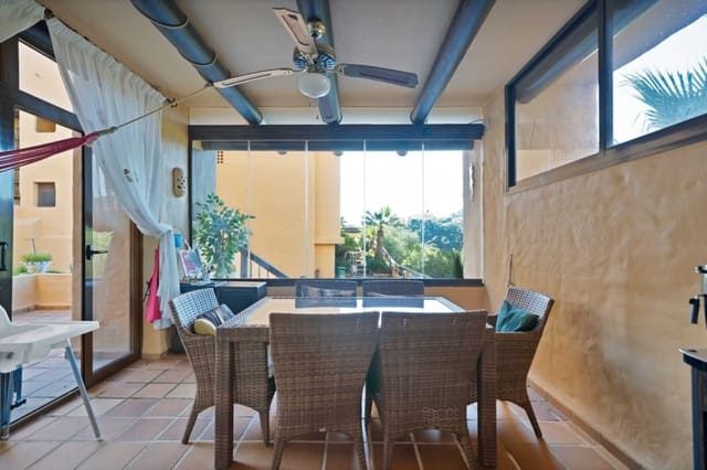 Apartamento de 3 habitaciones en Manilva en venta con piscina garaje - 319.000 € (Ref: 9341025)